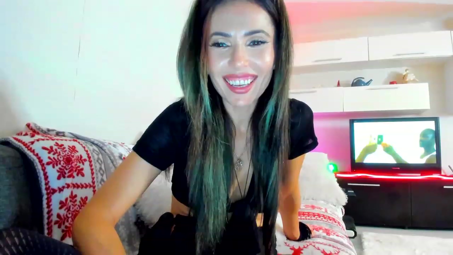 Gallery image thumbnail from SmileyTinaa's myfreecams stream on, 01/09/2023, 23:59 image 11 of 20