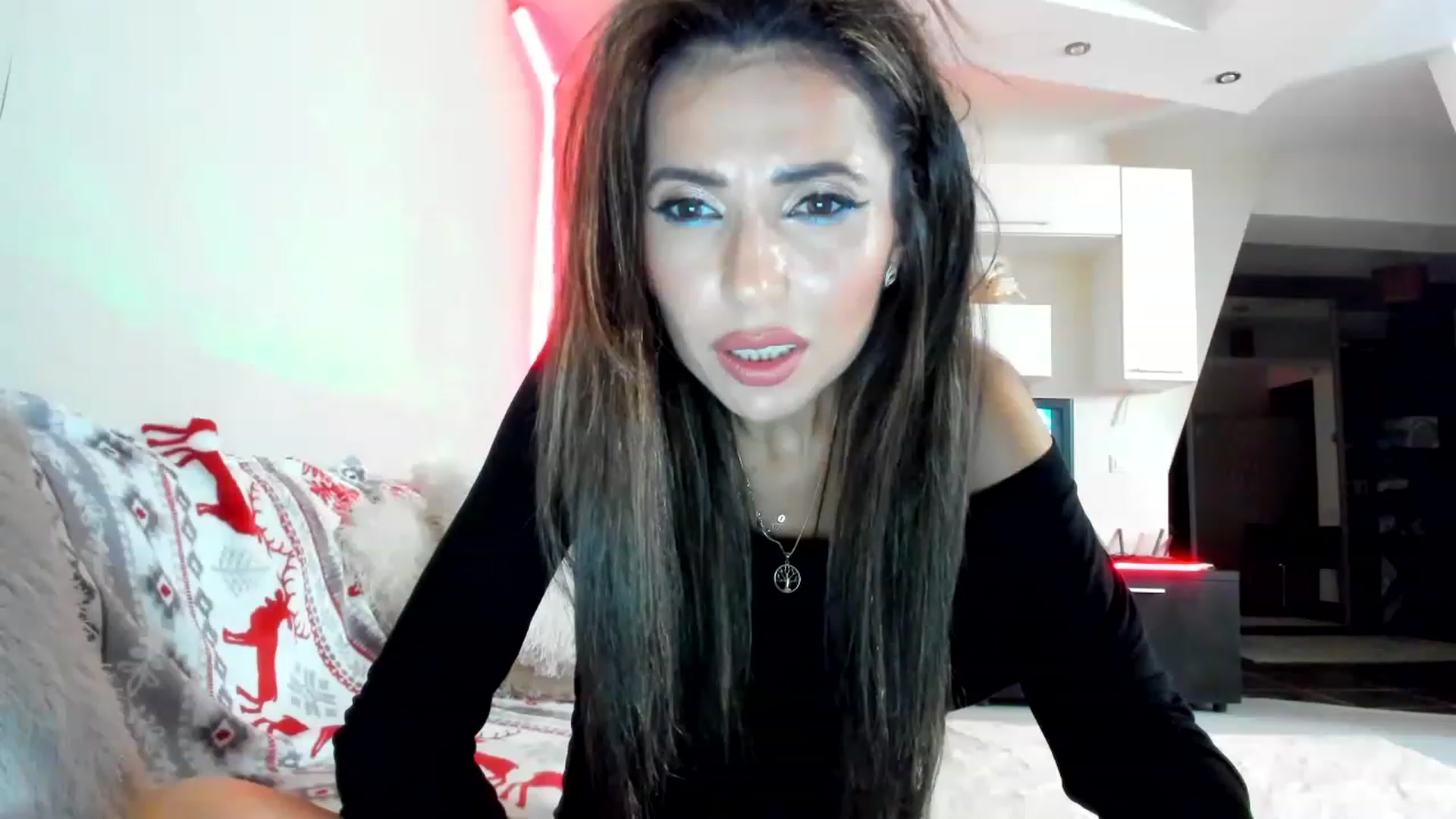 Gallery image thumbnail from SmileyTinaa's myfreecams stream on, 01/19/2023, 22:58 image 8 of 20
