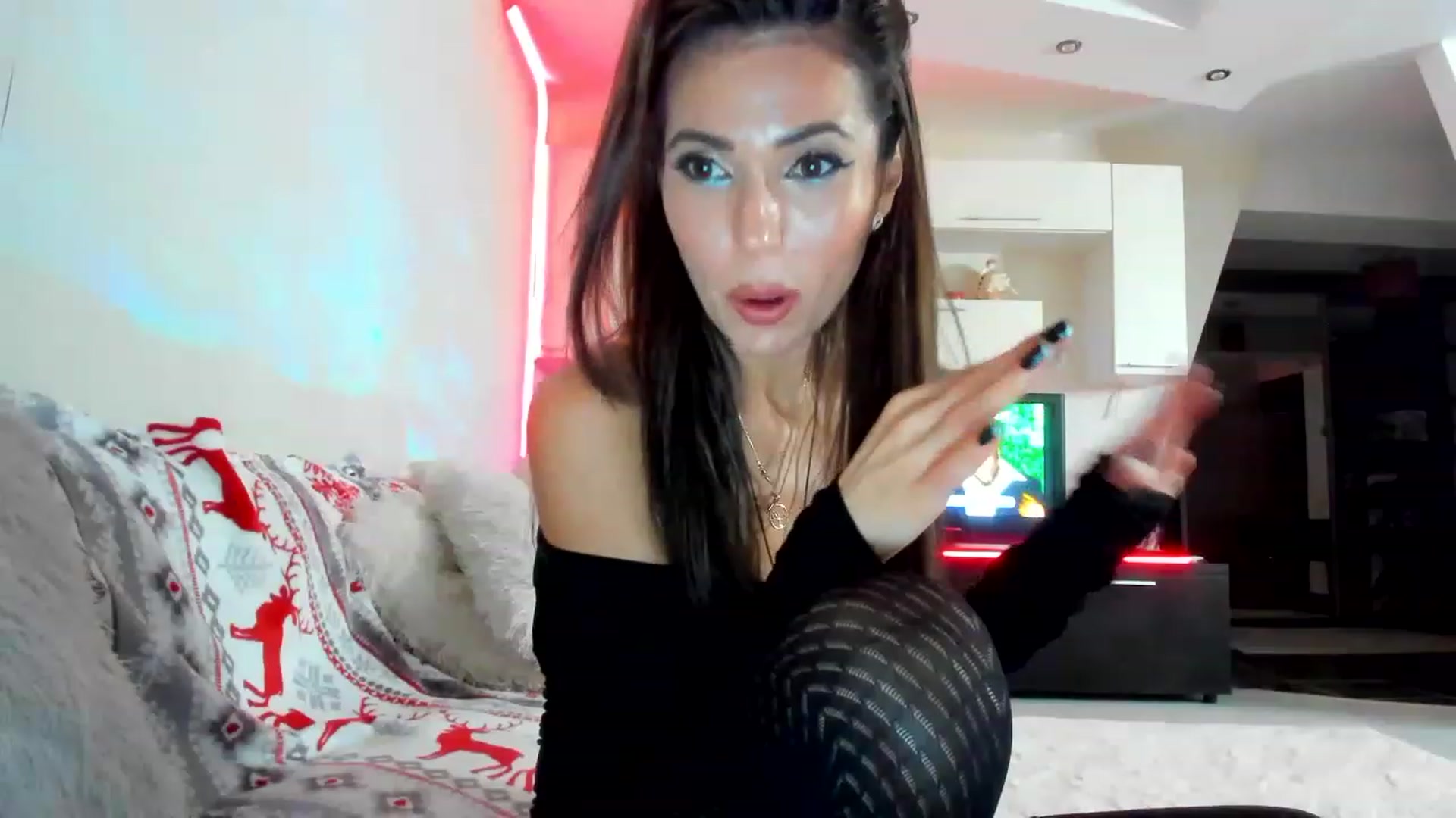 Gallery image thumbnail from SmileyTinaa's myfreecams stream on, 01/19/2023, 22:58 image 20 of 20