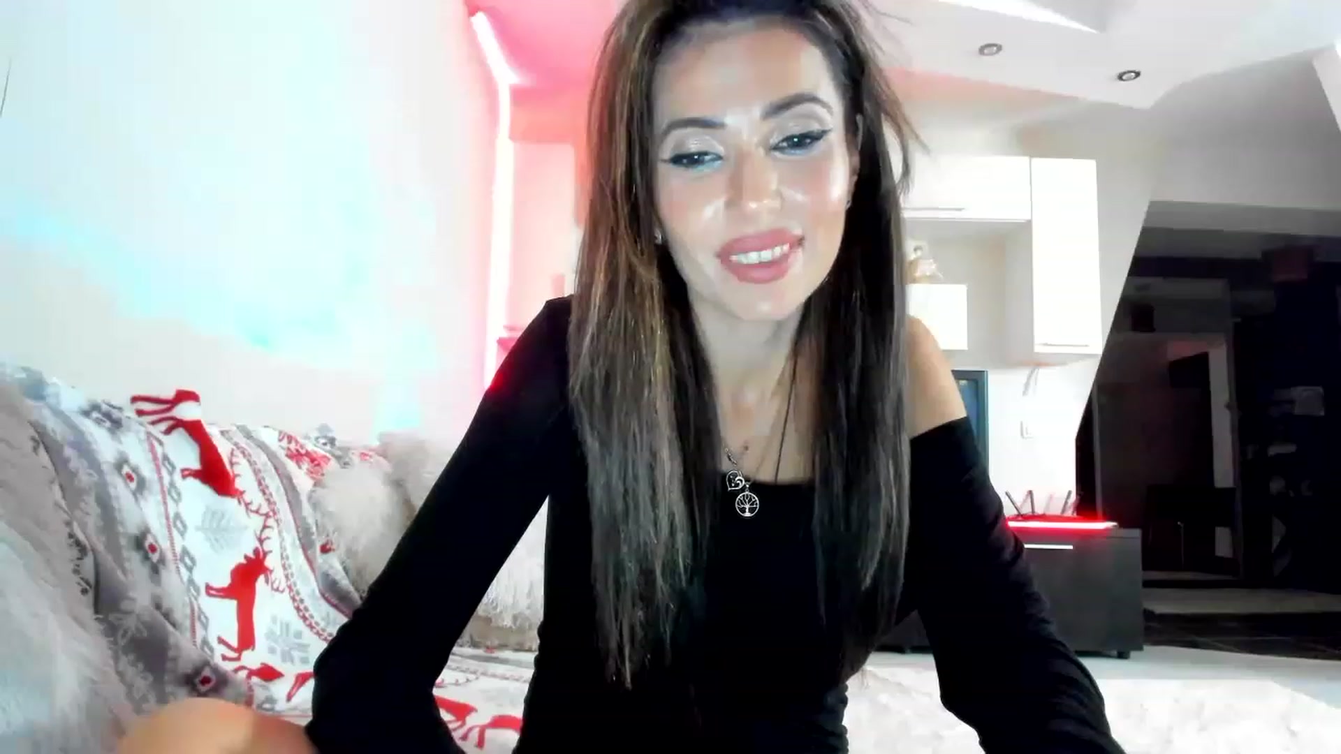 Gallery image thumbnail from SmileyTinaa's myfreecams stream on, 01/19/2023, 22:58 image 6 of 20