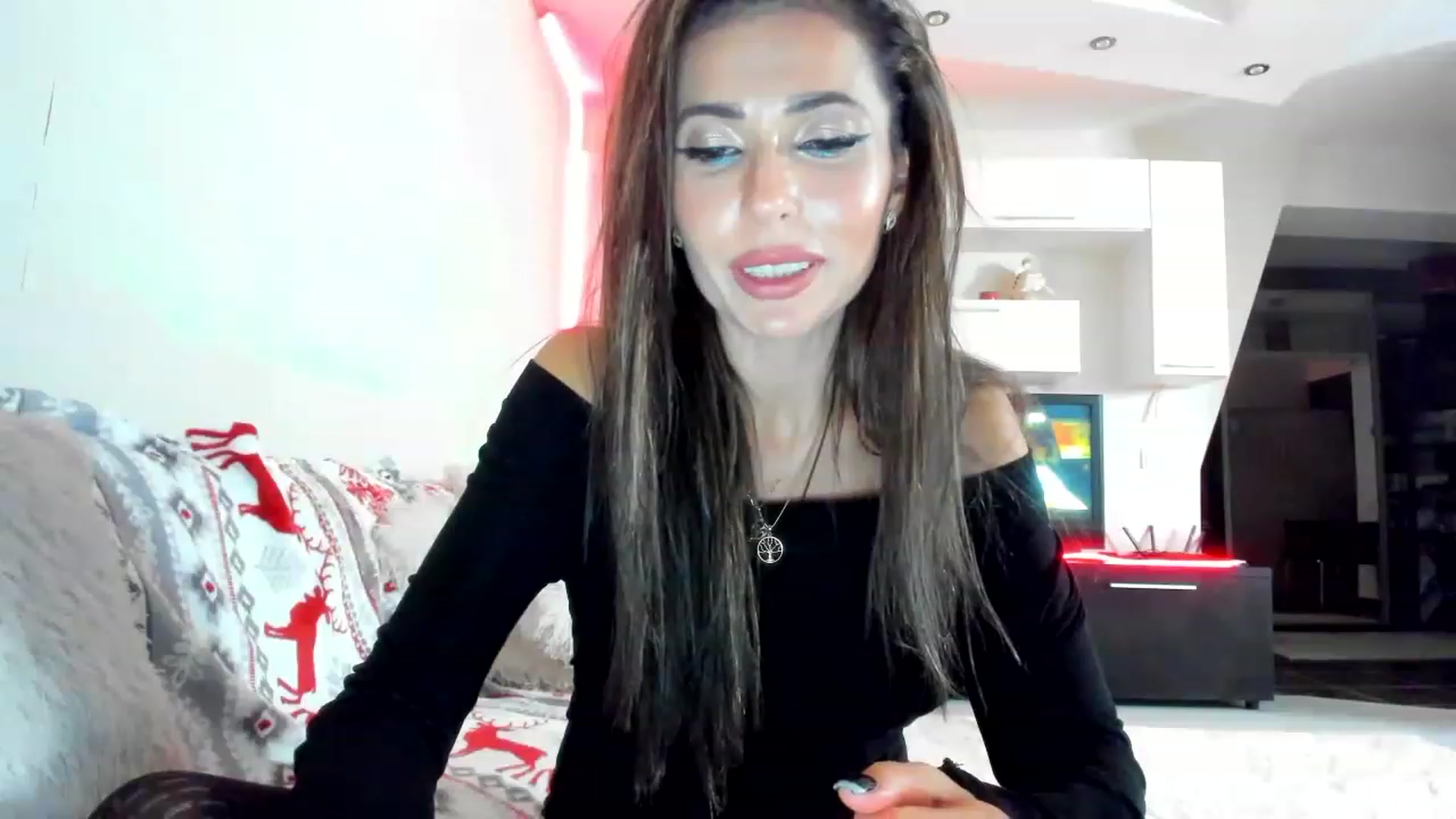 Gallery image thumbnail from SmileyTinaa's myfreecams stream on, 01/20/2023, 24:14 image 3 of 20