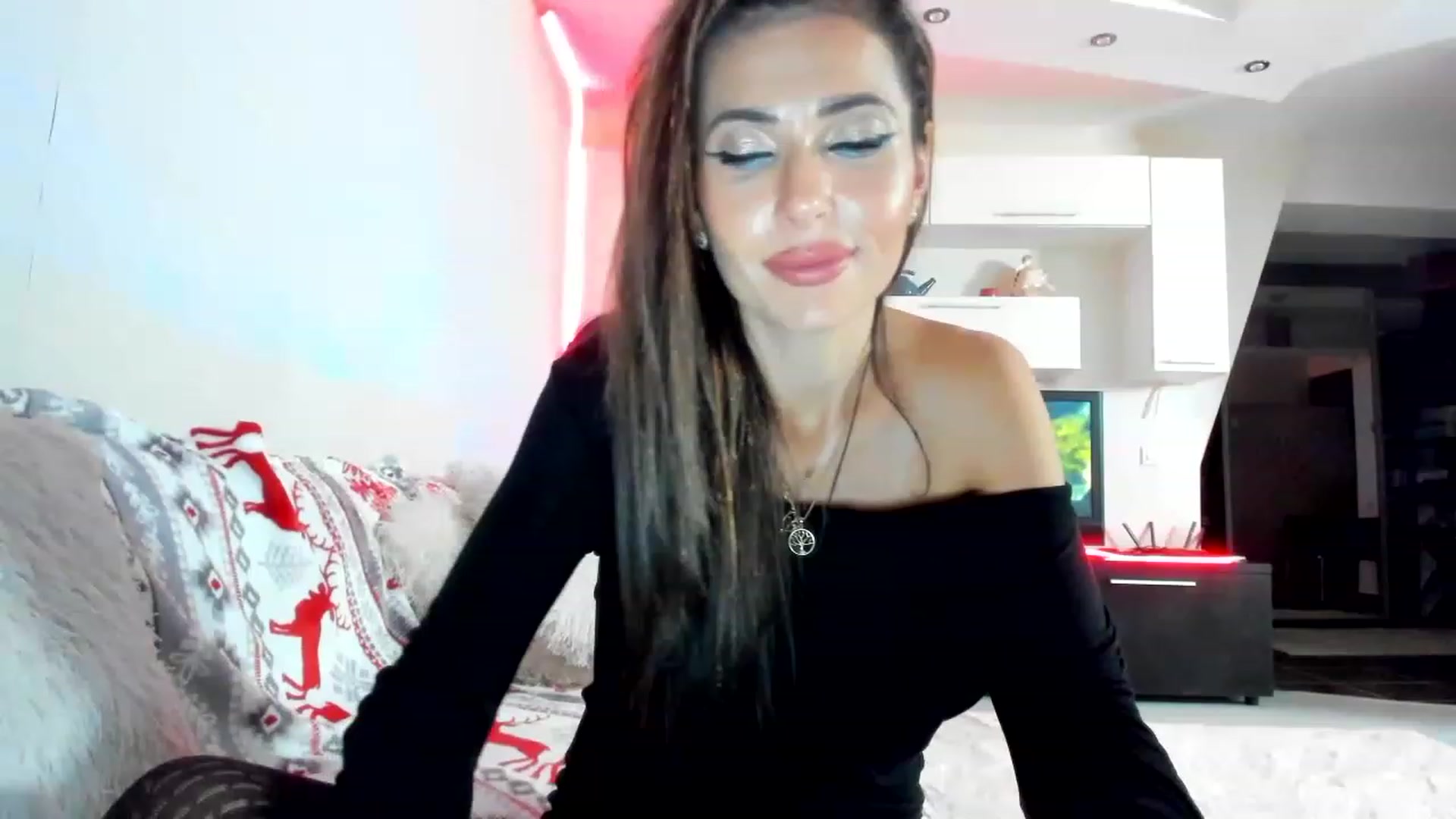 Gallery image thumbnail from SmileyTinaa's myfreecams stream on, 01/20/2023, 24:14 image 6 of 20