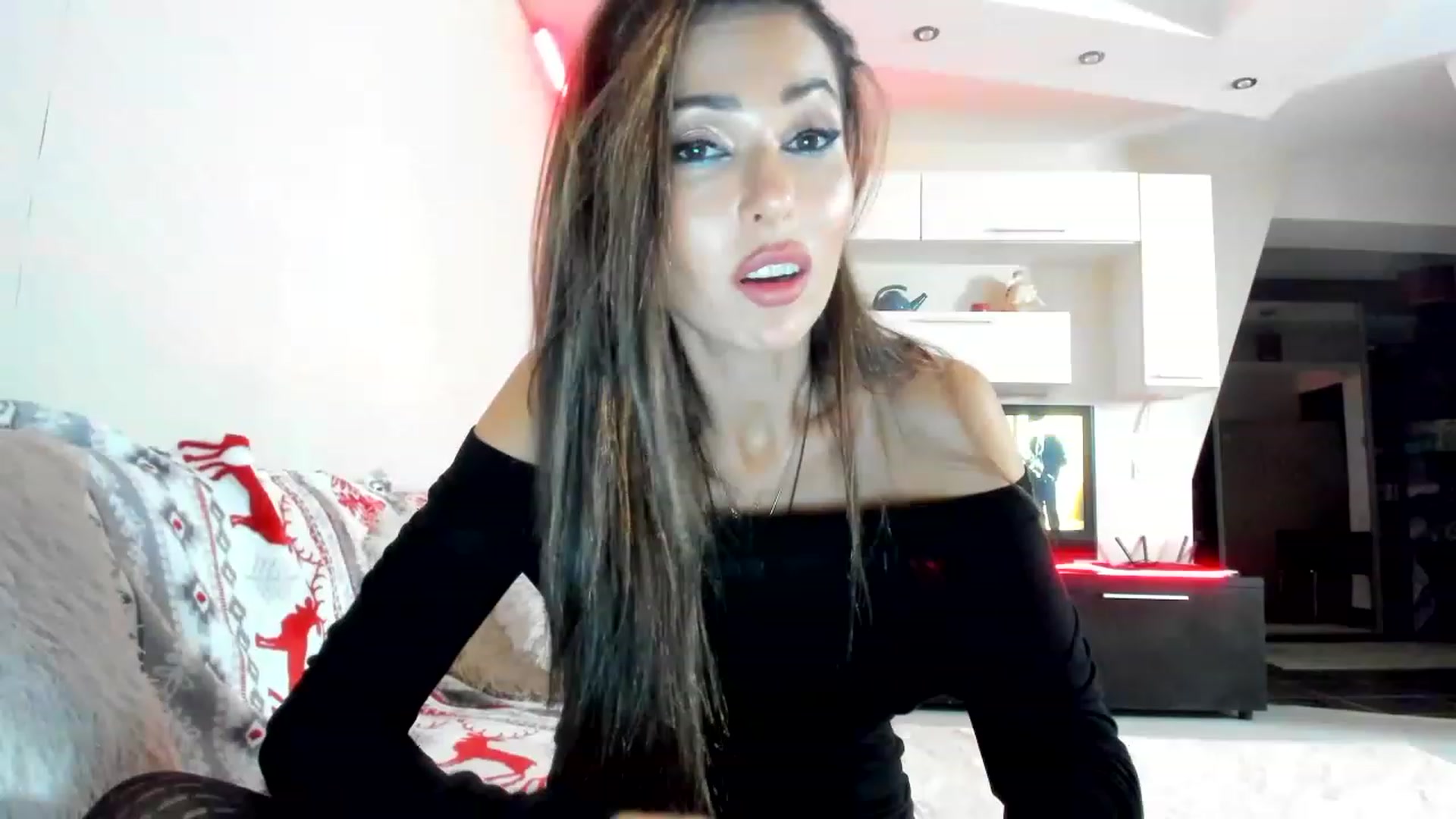 Gallery image thumbnail from SmileyTinaa's myfreecams stream on, 01/20/2023, 24:14 image 13 of 20