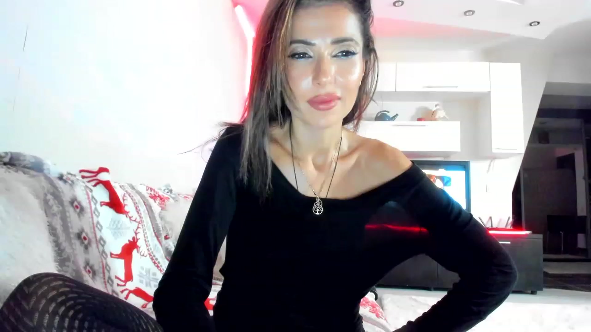 Gallery image thumbnail from SmileyTinaa's myfreecams stream on, 01/20/2023, 01:30 image 18 of 20