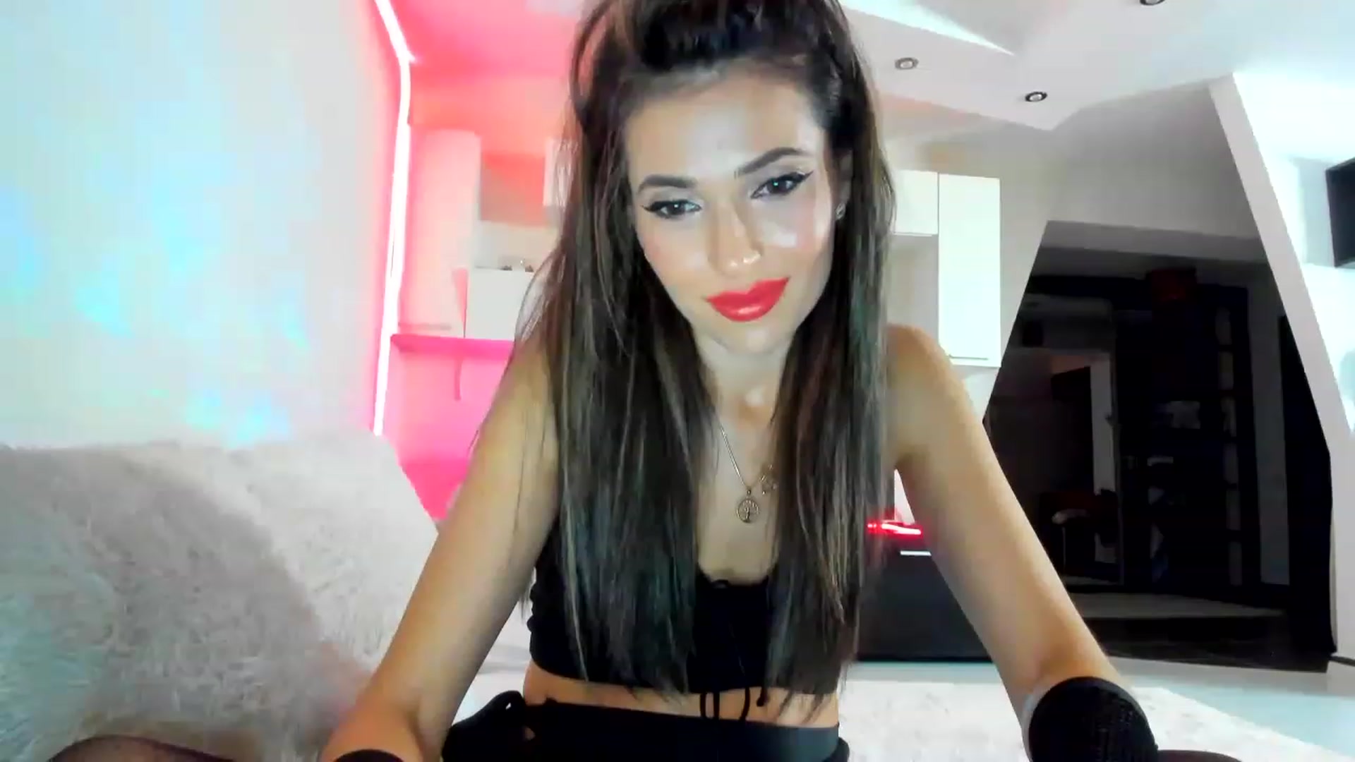 Gallery image thumbnail from SmileyTinaa's myfreecams stream on, 01/31/2023, 22:48 image 20 of 20