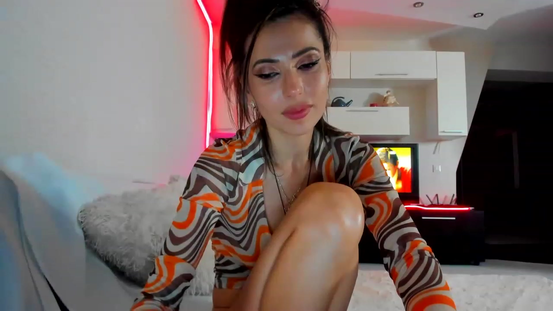 Gallery image thumbnail from SmileyTinaa's myfreecams stream on, 02/08/2023, 04:39 image 14 of 20