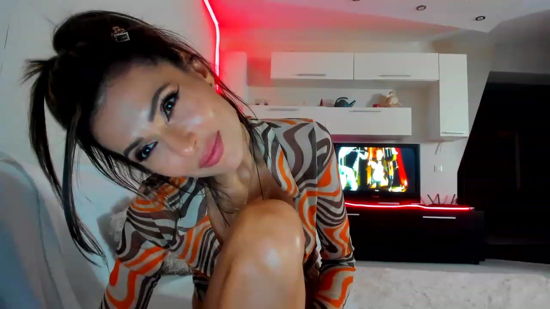Gallery image thumbnail from SmileyTinaa's myfreecams stream on, 02/08/2023, 05:33 image 8 of 20