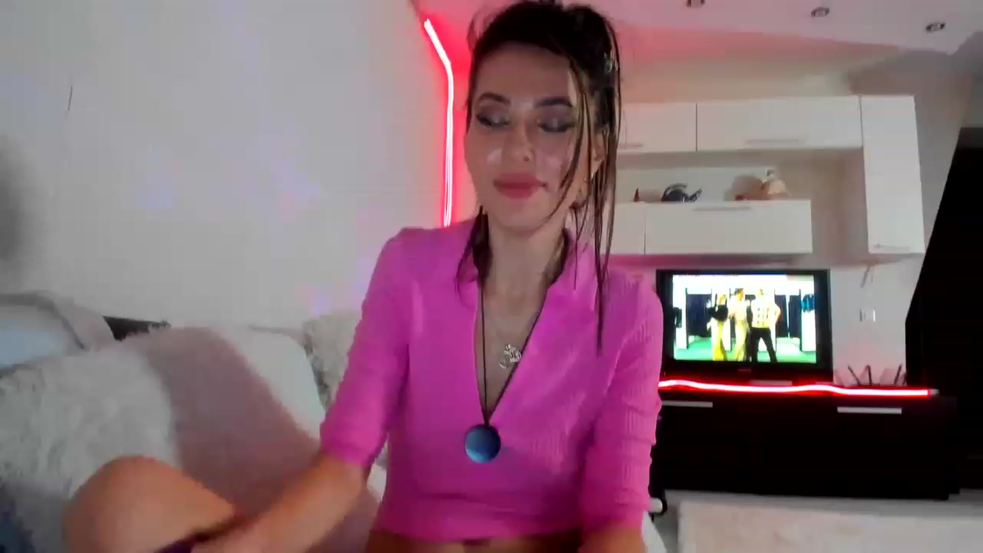 Gallery image thumbnail from SmileyTinaa's myfreecams stream on, 02/10/2023, 05:55 image 12 of 20