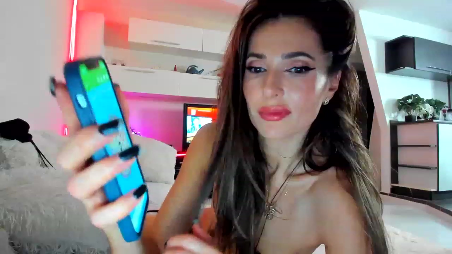 Gallery image thumbnail from SmileyTinaa's myfreecams stream on, 02/18/2023, 02:23 image 20 of 20