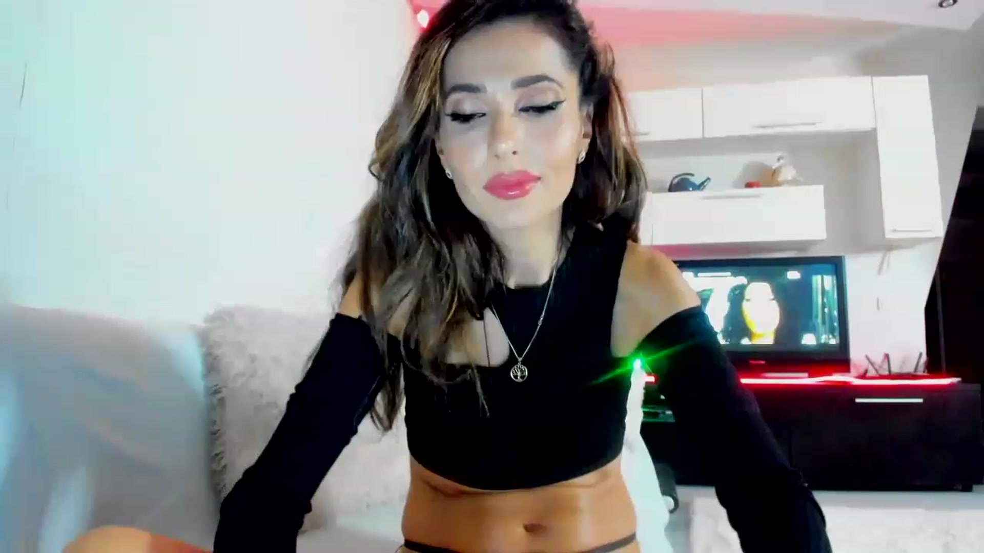 Gallery image thumbnail from SmileyTinaa's myfreecams stream on, 02/27/2023, 22:57 image 5 of 20