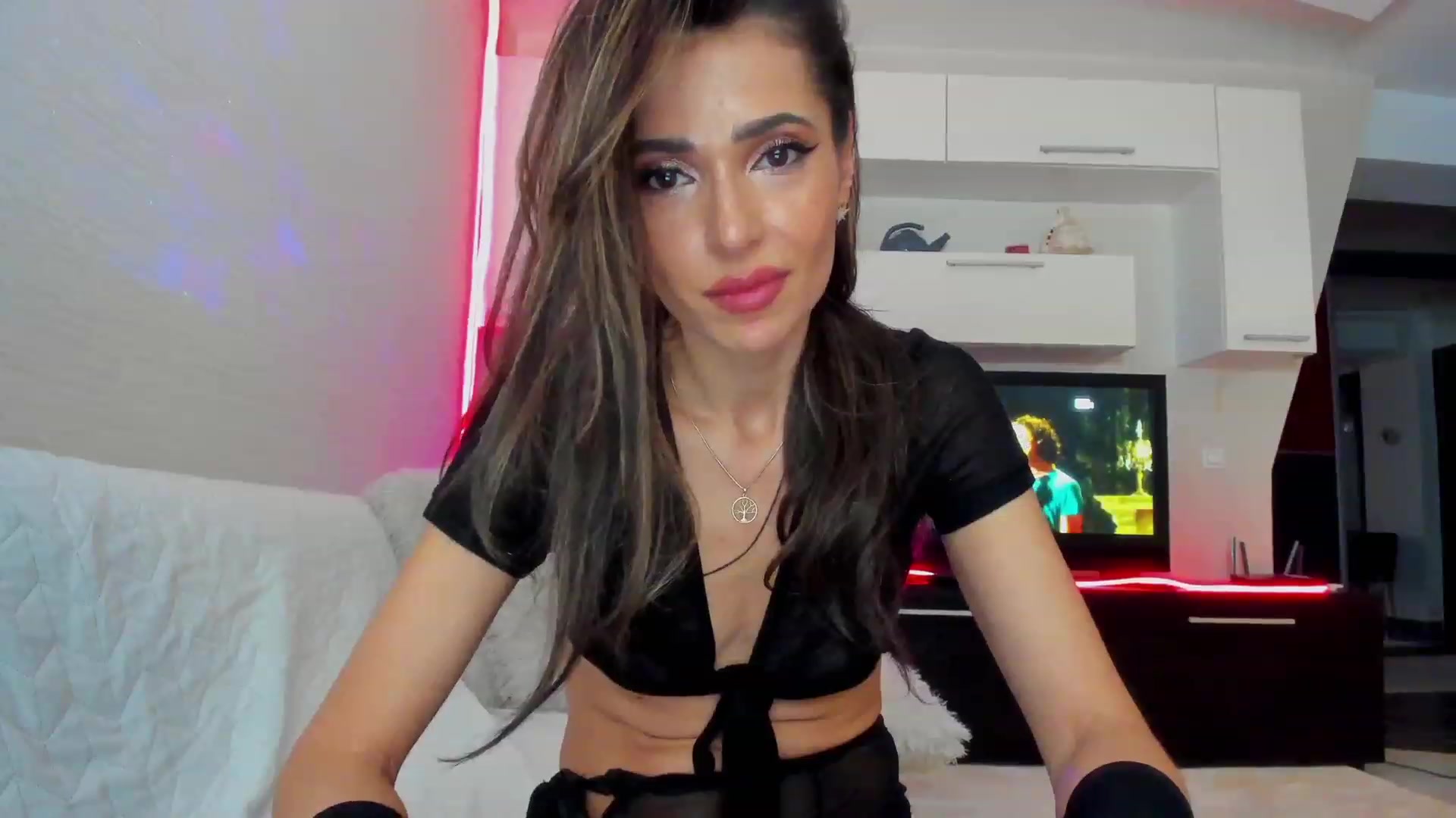 Gallery image thumbnail from SmileyTinaa's myfreecams stream on, 03/04/2023, 24:26 image 17 of 20