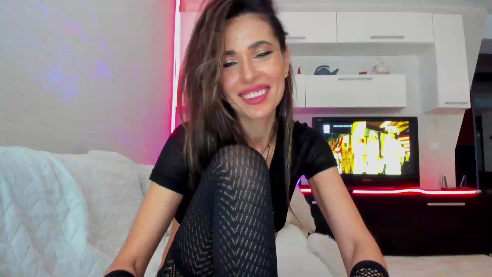 Gallery image thumbnail from SmileyTinaa's myfreecams stream on, 03/04/2023, 05:26 image 1 of 20