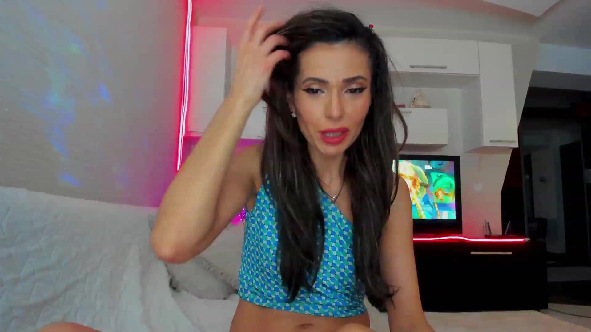 Gallery image thumbnail from SmileyTinaa's myfreecams stream on, 03/07/2023, 24:04 image 1 of 20