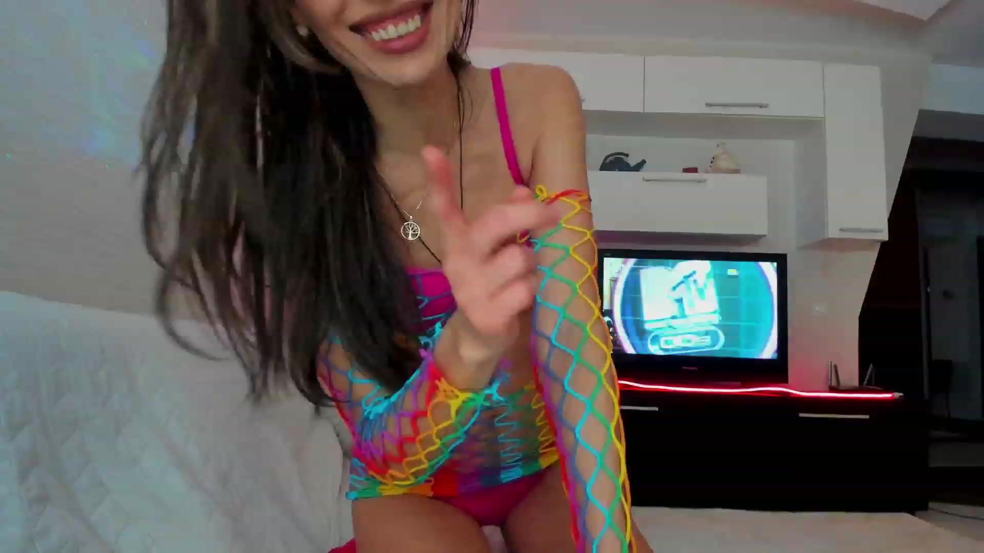 Gallery image thumbnail from SmileyTinaa's myfreecams stream on, 03/10/2023, 01:04 image 10 of 20