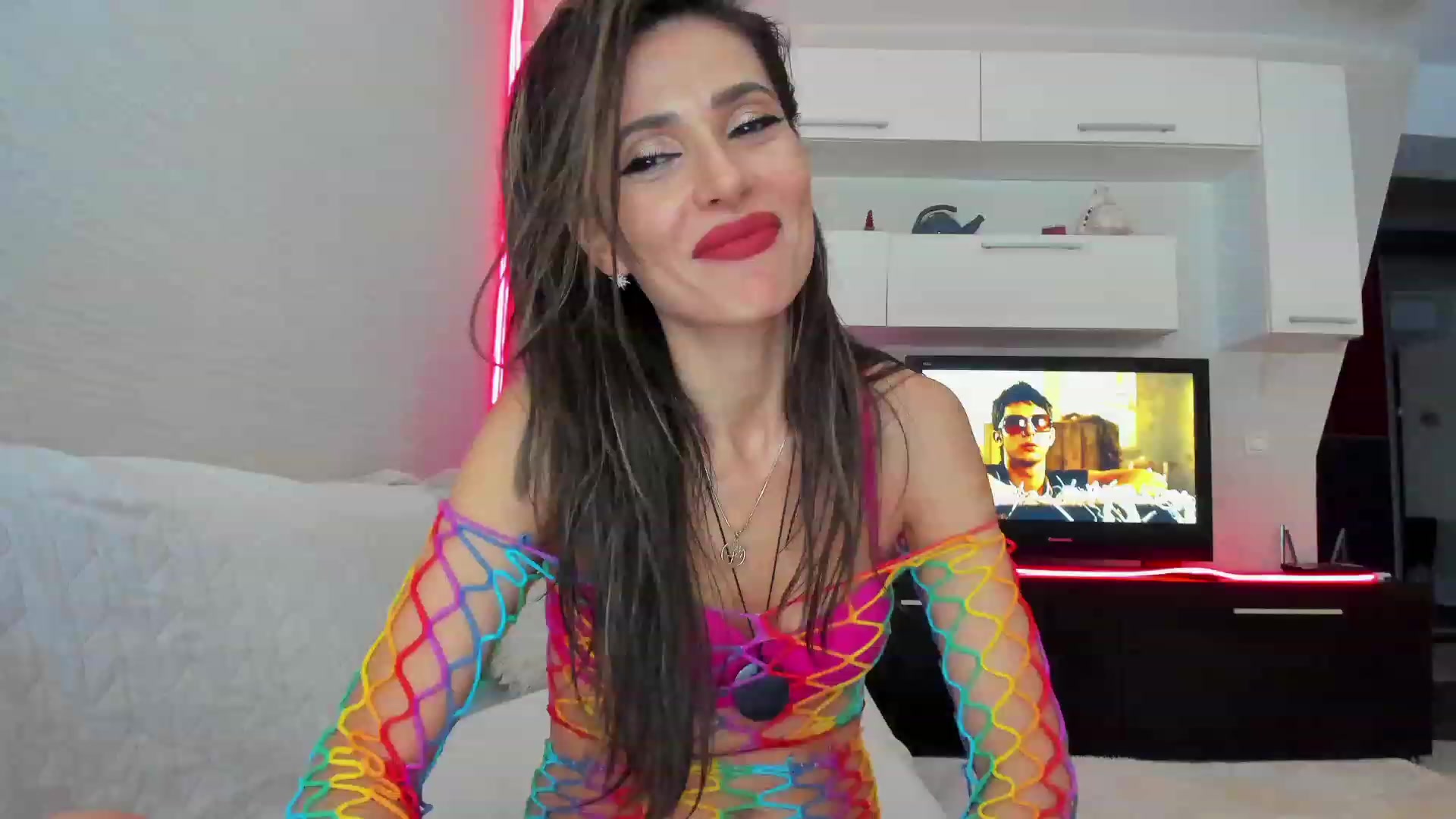 Gallery image thumbnail from SmileyTinaa's myfreecams stream on, 03/10/2023, 06:14 image 3 of 20