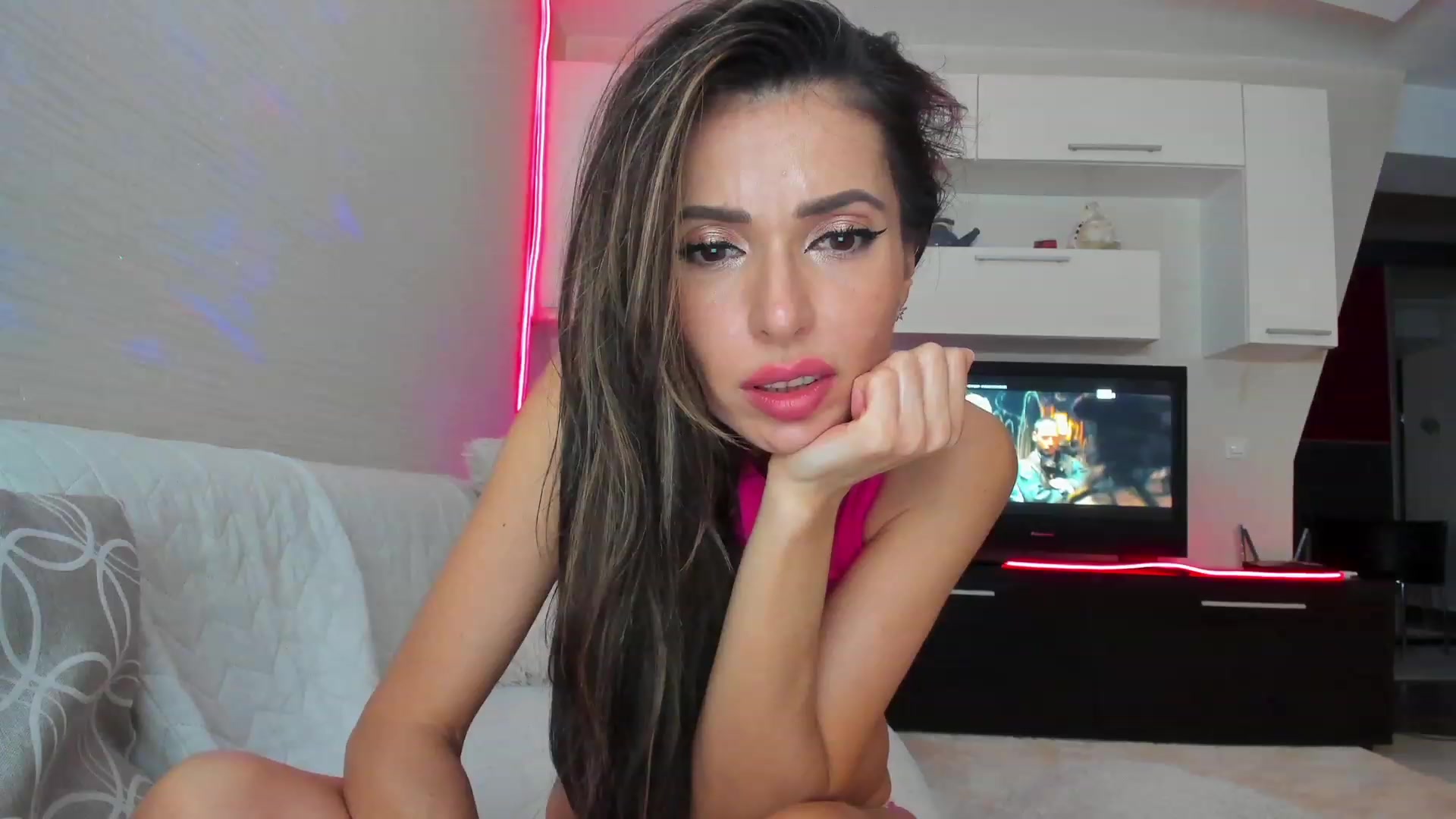 Gallery image thumbnail from SmileyTinaa's myfreecams stream on, 03/24/2023, 24:00 image 20 of 20