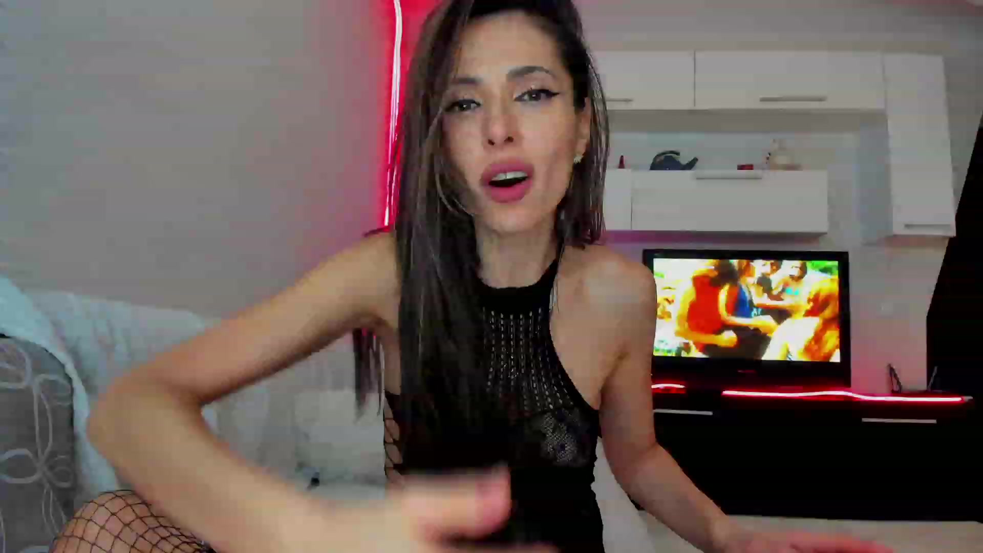 Gallery image thumbnail from SmileyTinaa's myfreecams stream on, 03/25/2023, 10:16 image 7 of 20