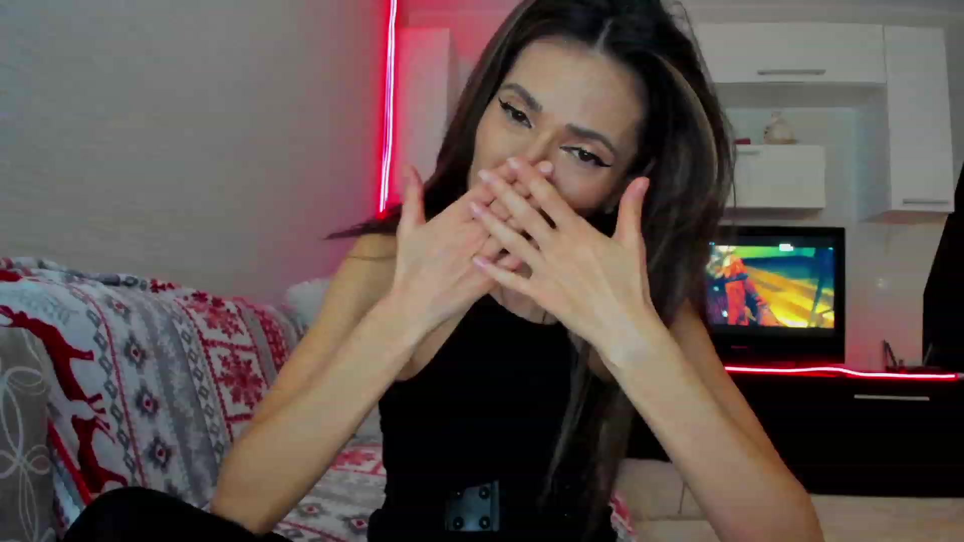 Gallery image thumbnail from SmileyTinaa's myfreecams stream on, 04/05/2023, 02:36 image 8 of 20