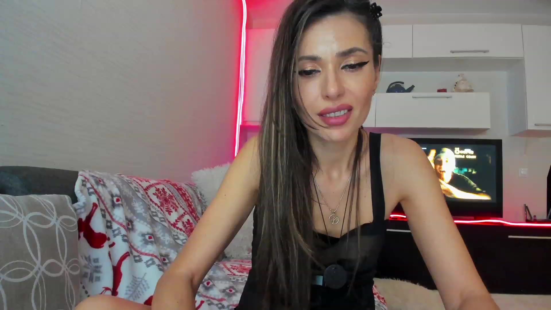 Gallery image thumbnail from SmileyTinaa's myfreecams stream on, 04/07/2023, 01:54 image 16 of 20