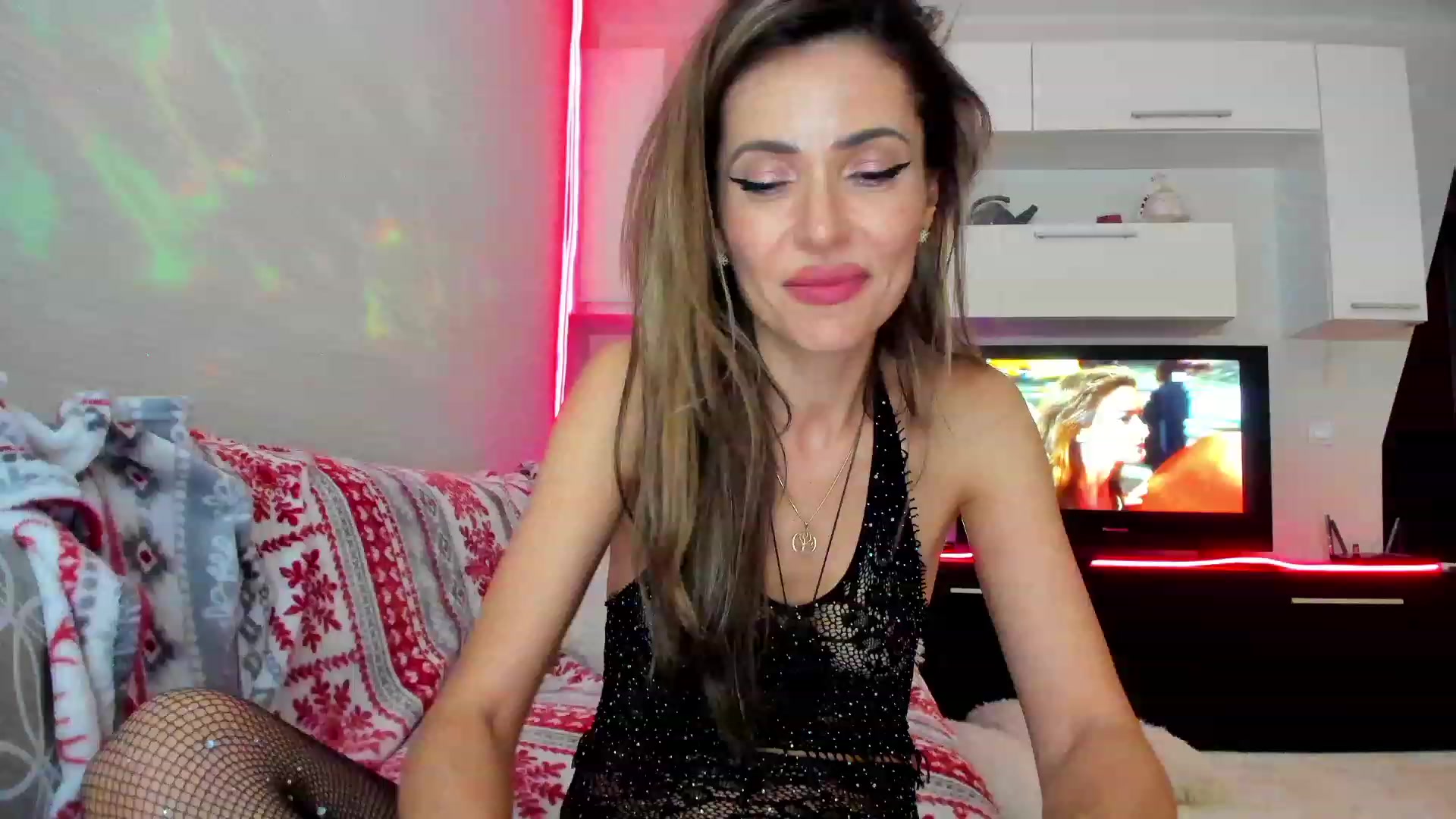 Gallery image thumbnail from SmileyTinaa's myfreecams stream on, 04/28/2023, 03:36 image 20 of 20
