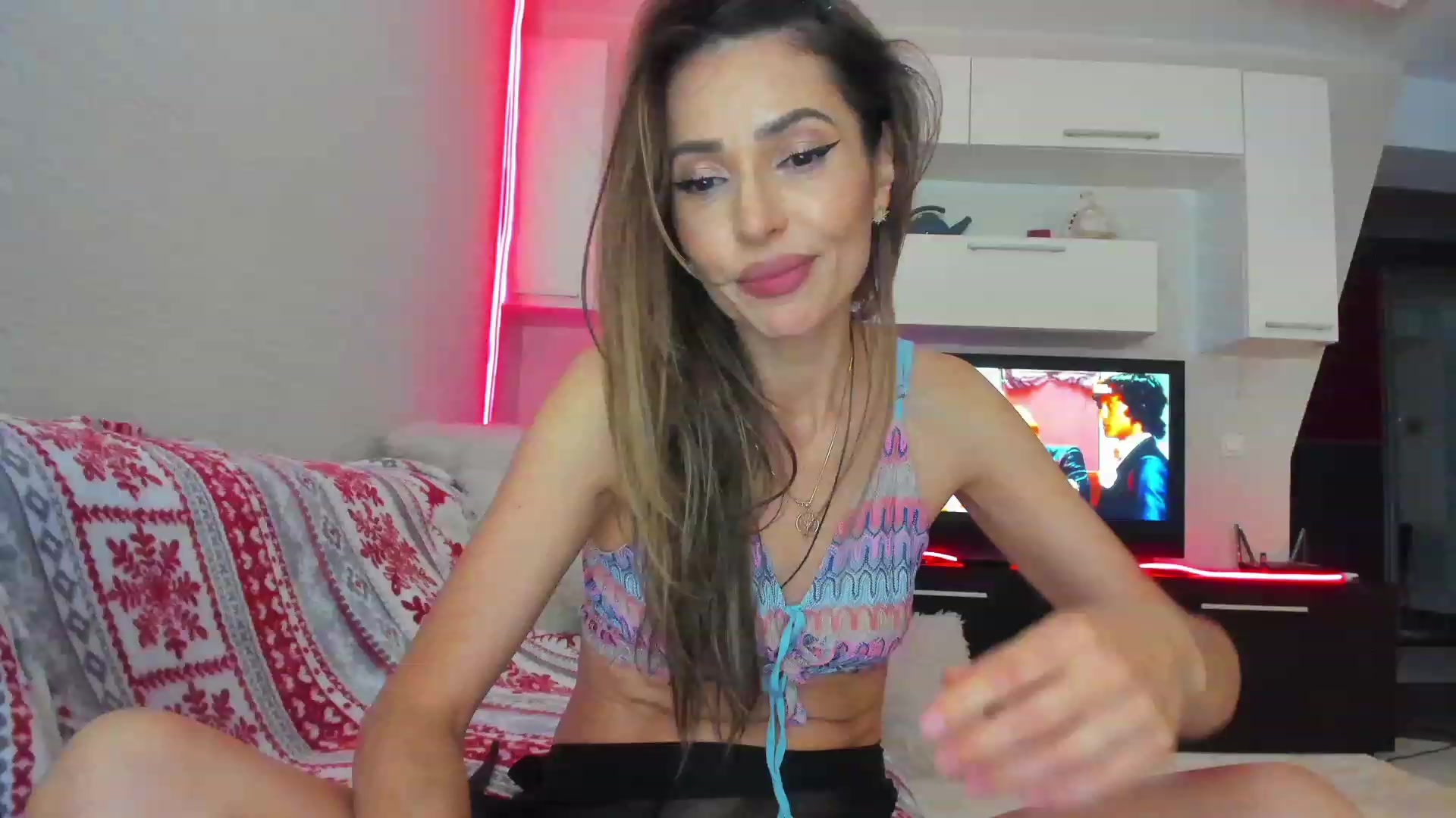 Gallery image thumbnail from SmileyTinaa's myfreecams stream on, 05/10/2023, 05:14 image 11 of 20