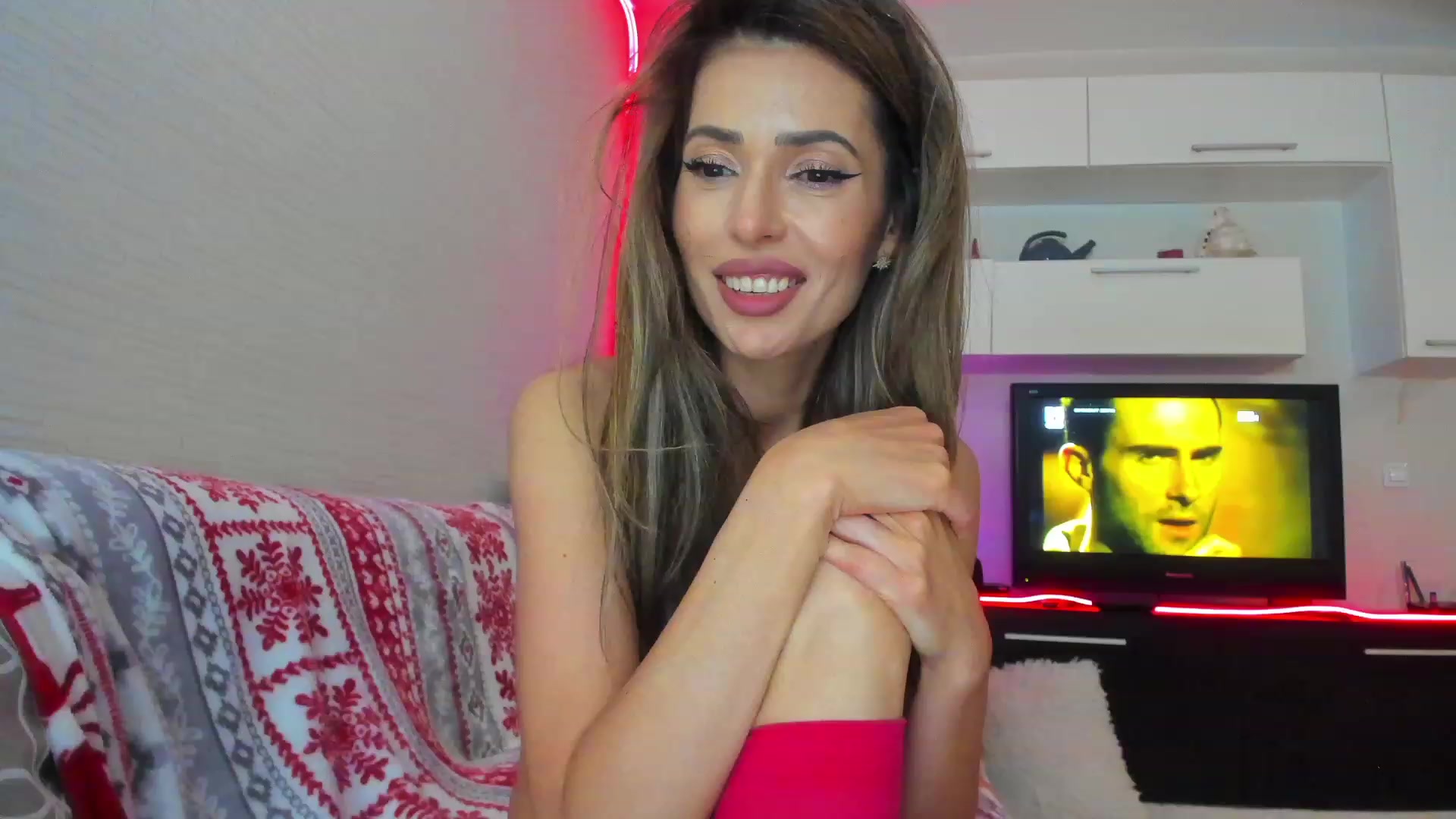 Gallery image thumbnail from SmileyTinaa's myfreecams stream on, 05/10/2023, 05:14 image 2 of 20