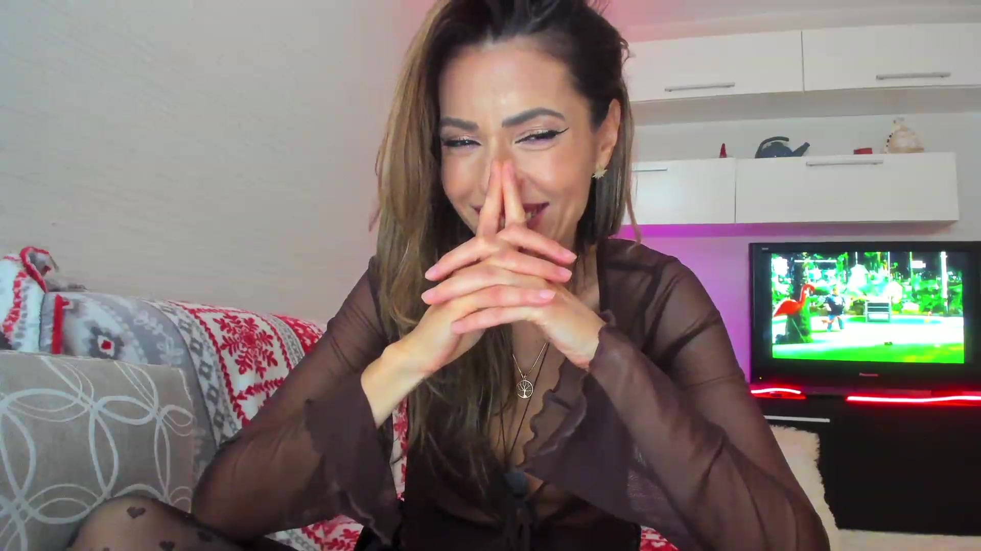 Gallery image thumbnail from SmileyTinaa's myfreecams stream on, 05/15/2023, 23:45 image 17 of 20