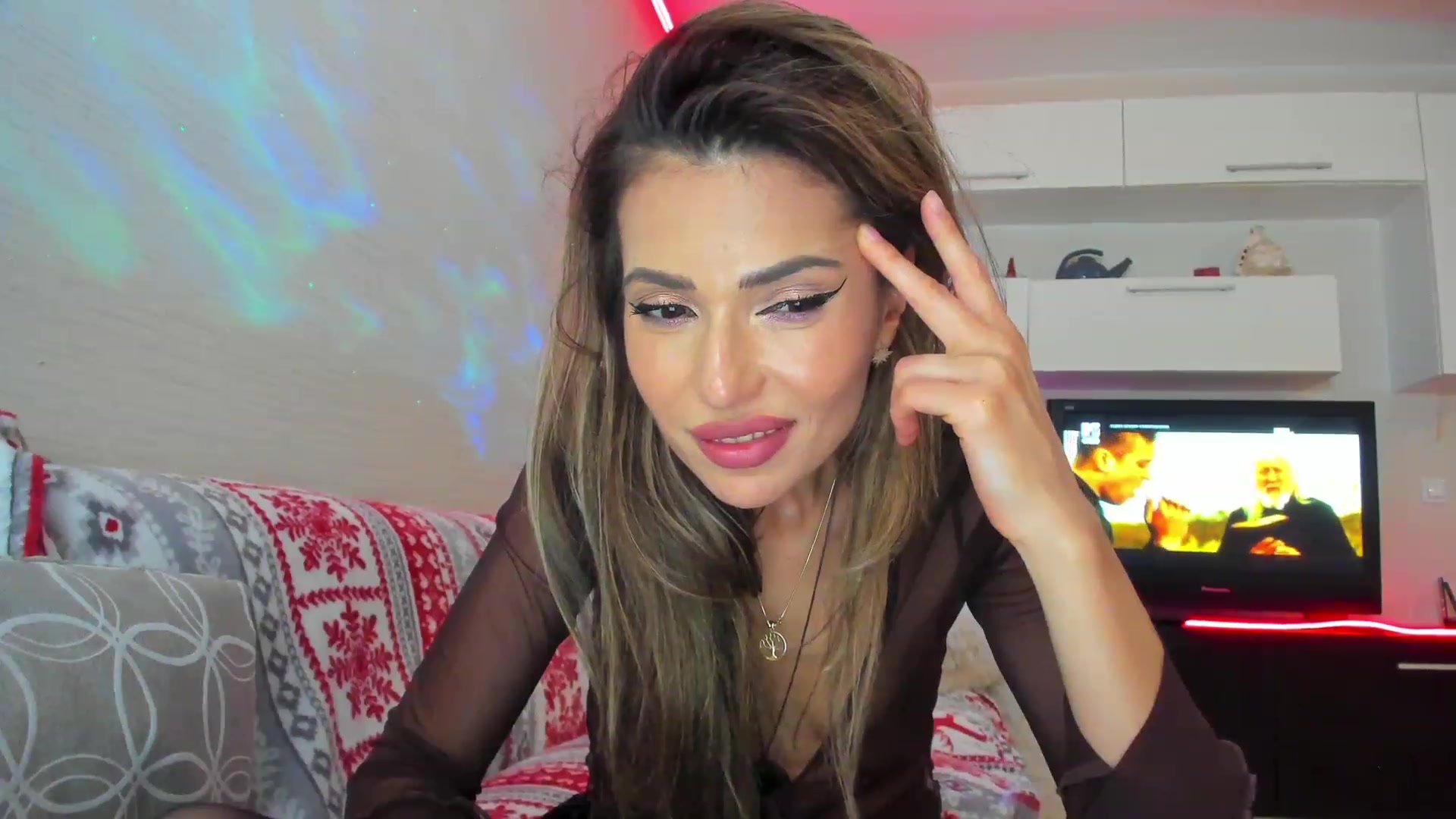 Gallery image thumbnail from SmileyTinaa's myfreecams stream on, 05/15/2023, 23:45 image 5 of 20