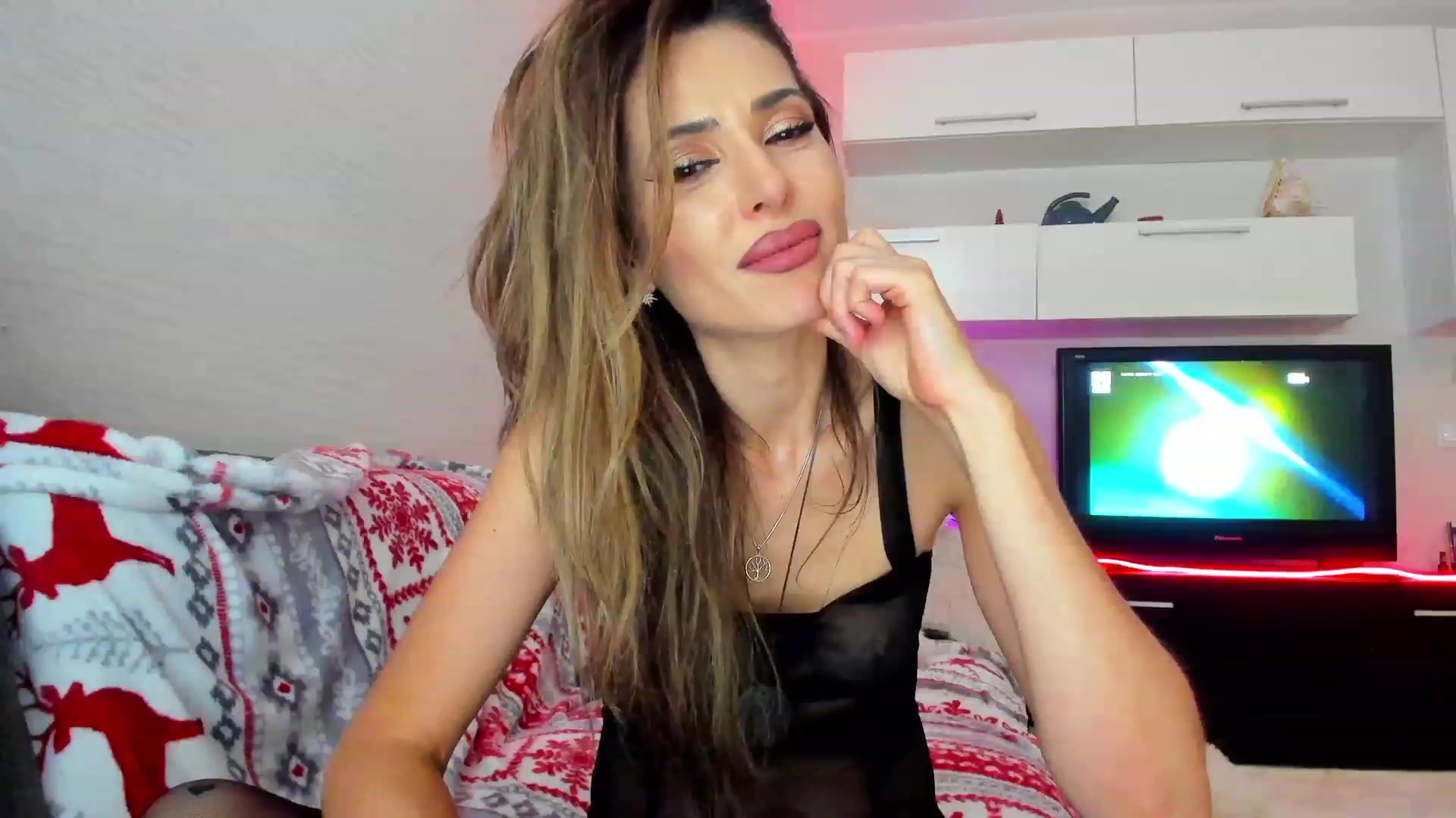 Gallery image thumbnail from SmileyTinaa's myfreecams stream on, 05/23/2023, 02:54 image 7 of 20