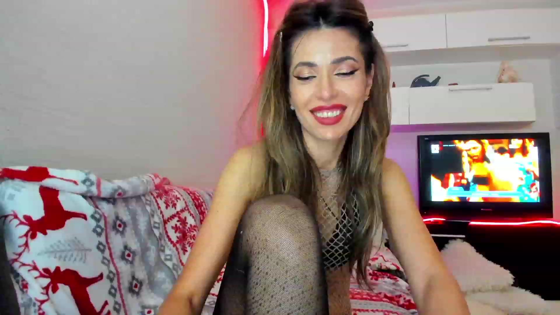 Gallery image thumbnail from SmileyTinaa's myfreecams stream on, 05/24/2023, 01:45 image 20 of 20