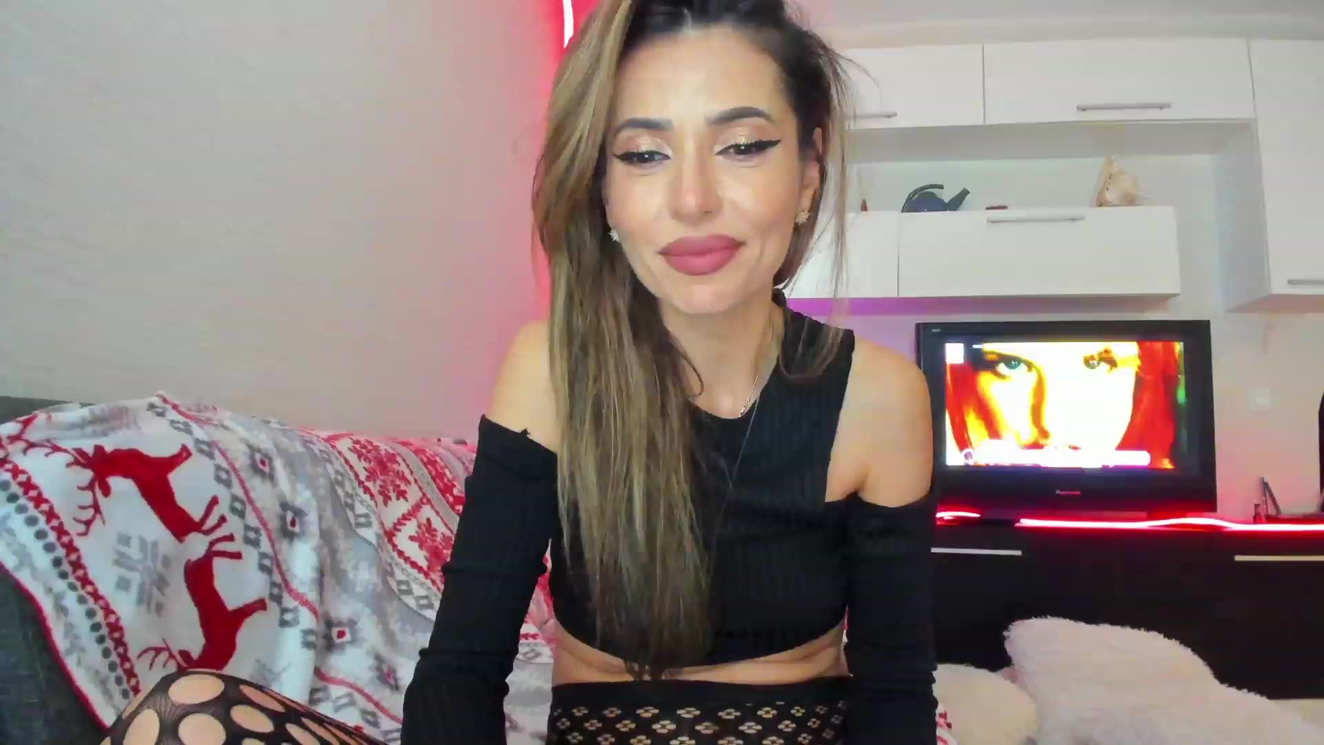 Gallery image thumbnail from SmileyTinaa's myfreecams stream on, 05/27/2023, 01:56 image 11 of 20