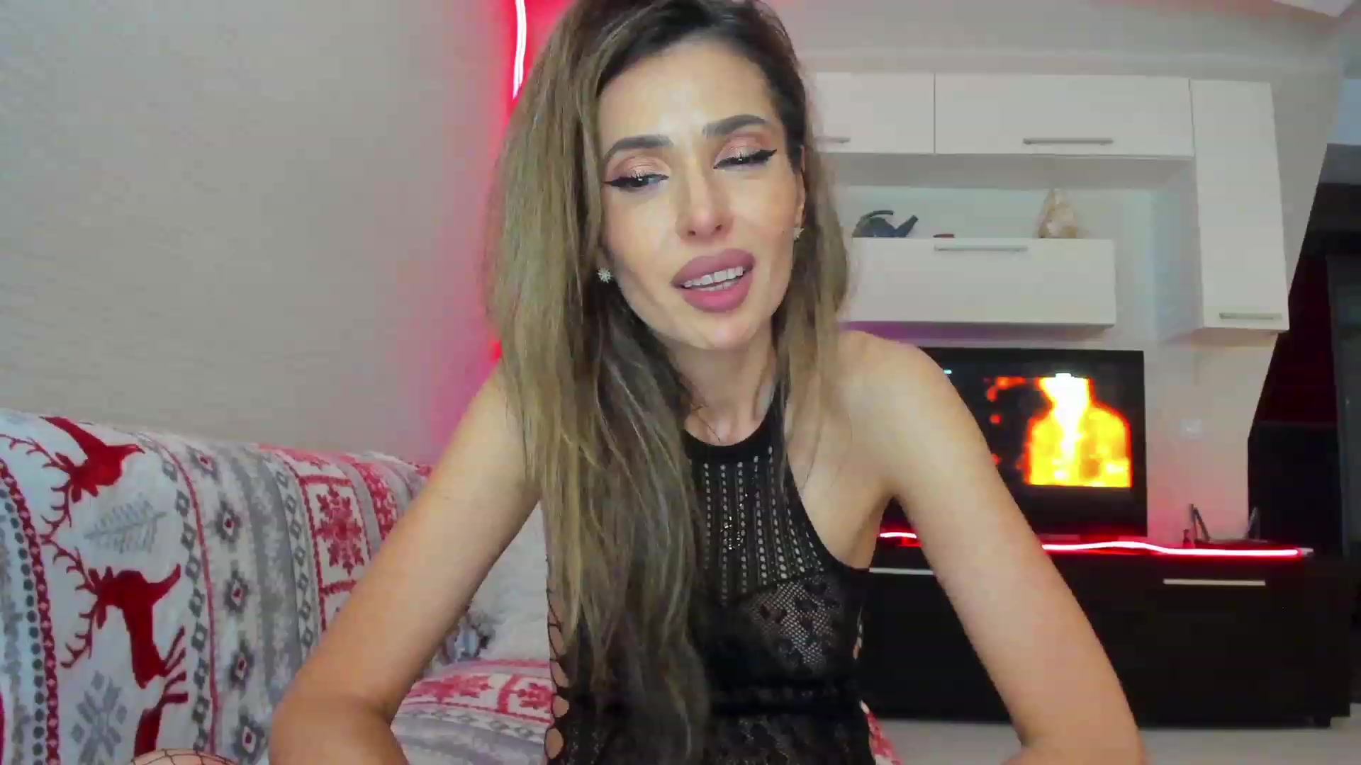 Gallery image thumbnail from SmileyTinaa's myfreecams stream on, 05/31/2023, 01:21 image 20 of 20
