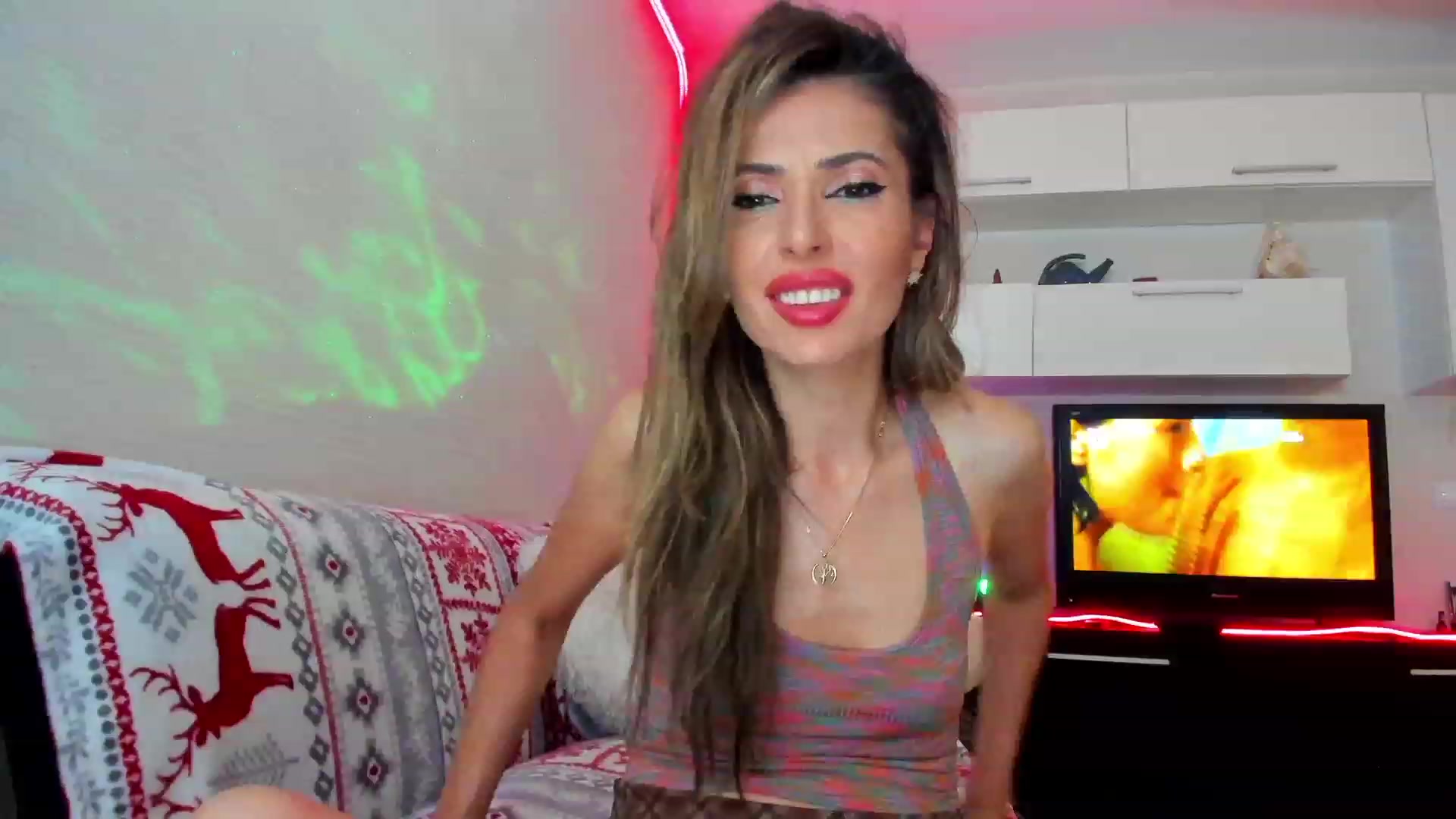 Gallery image thumbnail from SmileyTinaa's myfreecams stream on, 06/08/2023, 22:51 image 12 of 20