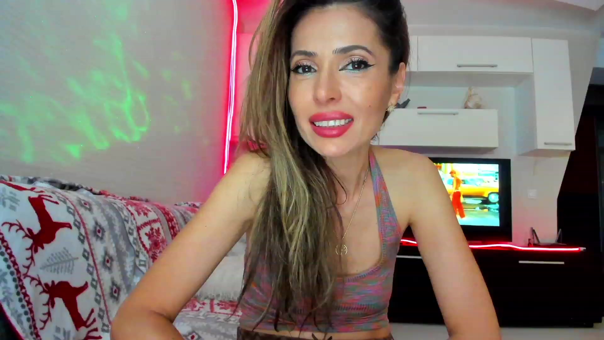 Gallery image thumbnail from SmileyTinaa's myfreecams stream on, 06/09/2023, 24:18 image 20 of 20