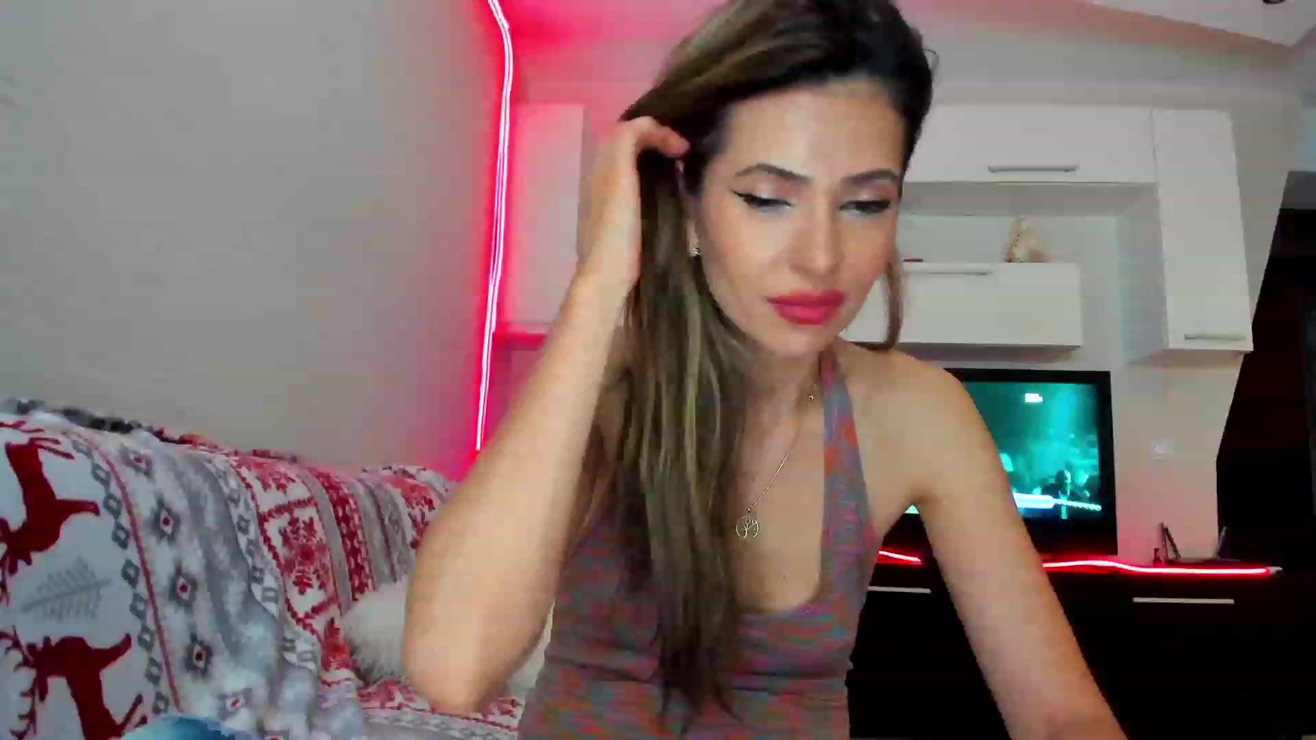 Gallery image thumbnail from SmileyTinaa's myfreecams stream on, 06/09/2023, 01:39 image 1 of 20