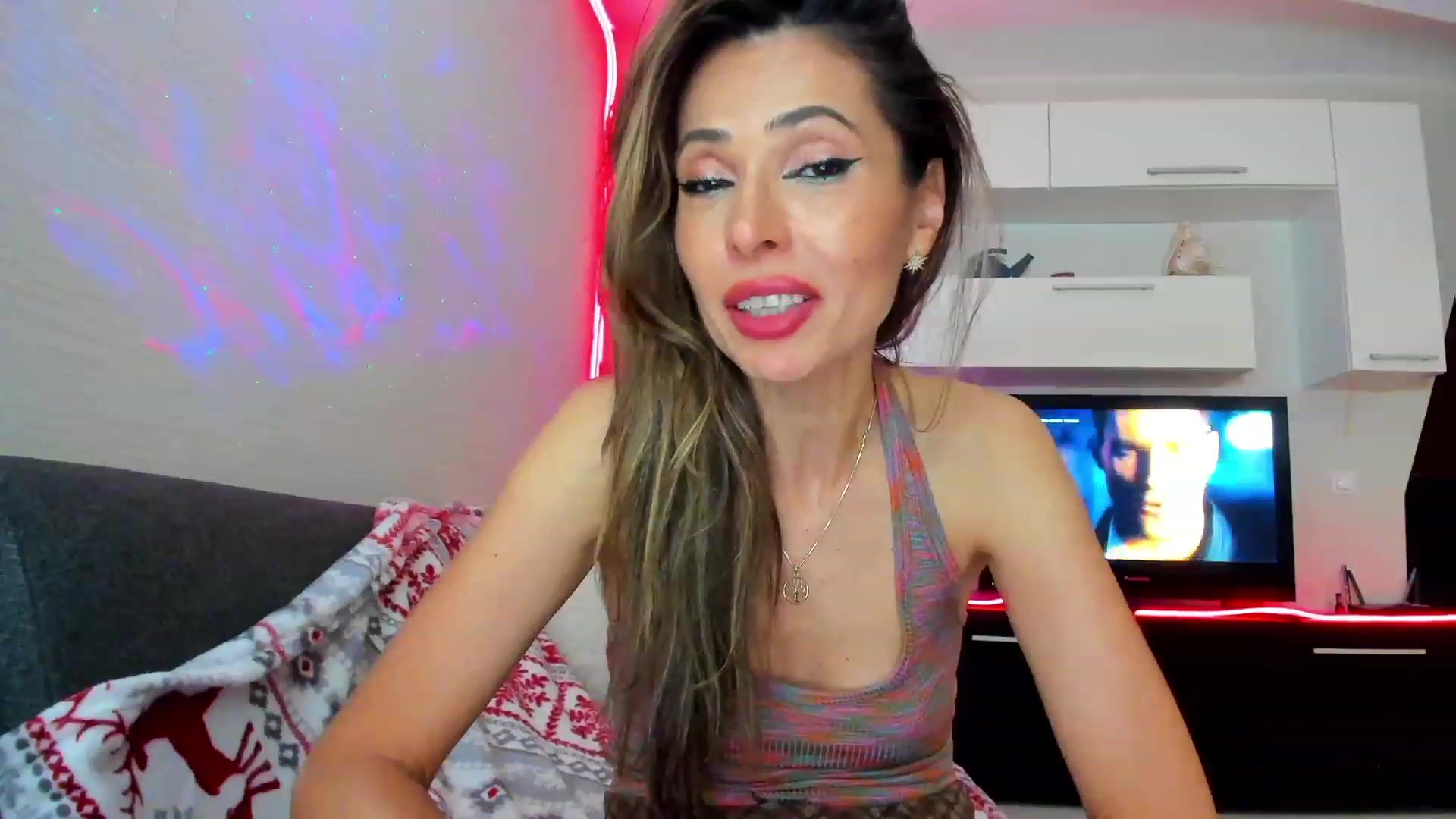 Gallery image thumbnail from SmileyTinaa's myfreecams stream on, 06/09/2023, 04:50 image 9 of 20