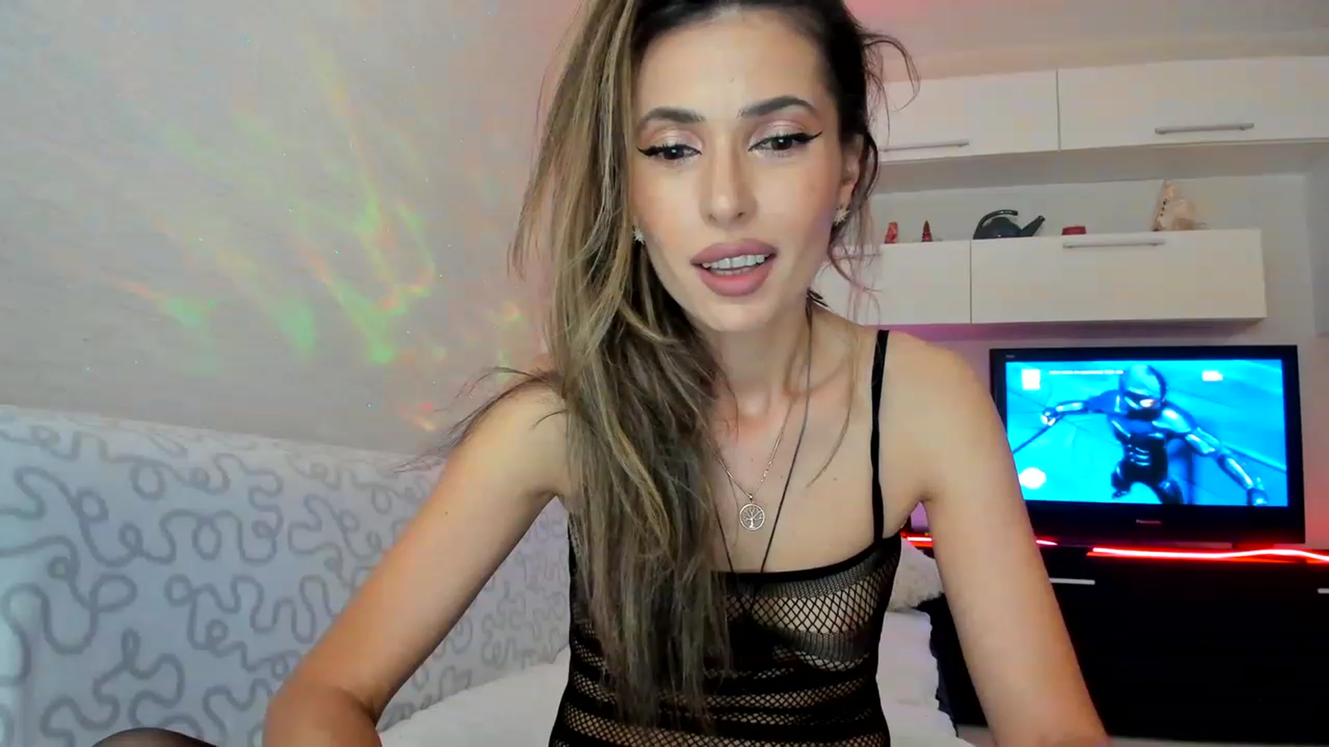 Gallery image thumbnail from SmileyTinaa's myfreecams stream on, 06/16/2023, 22:47 image 11 of 20
