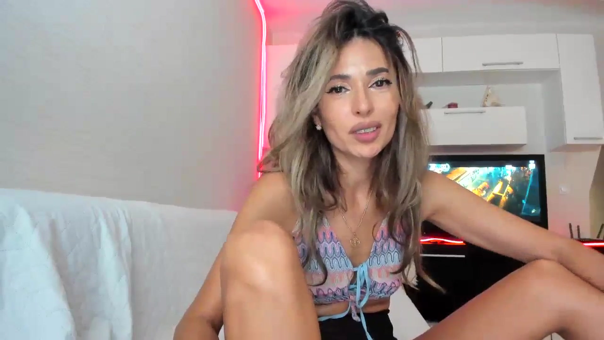 Gallery image thumbnail from SmileyTinaa's myfreecams stream on, 09/13/2023, 02:12 image 7 of 20