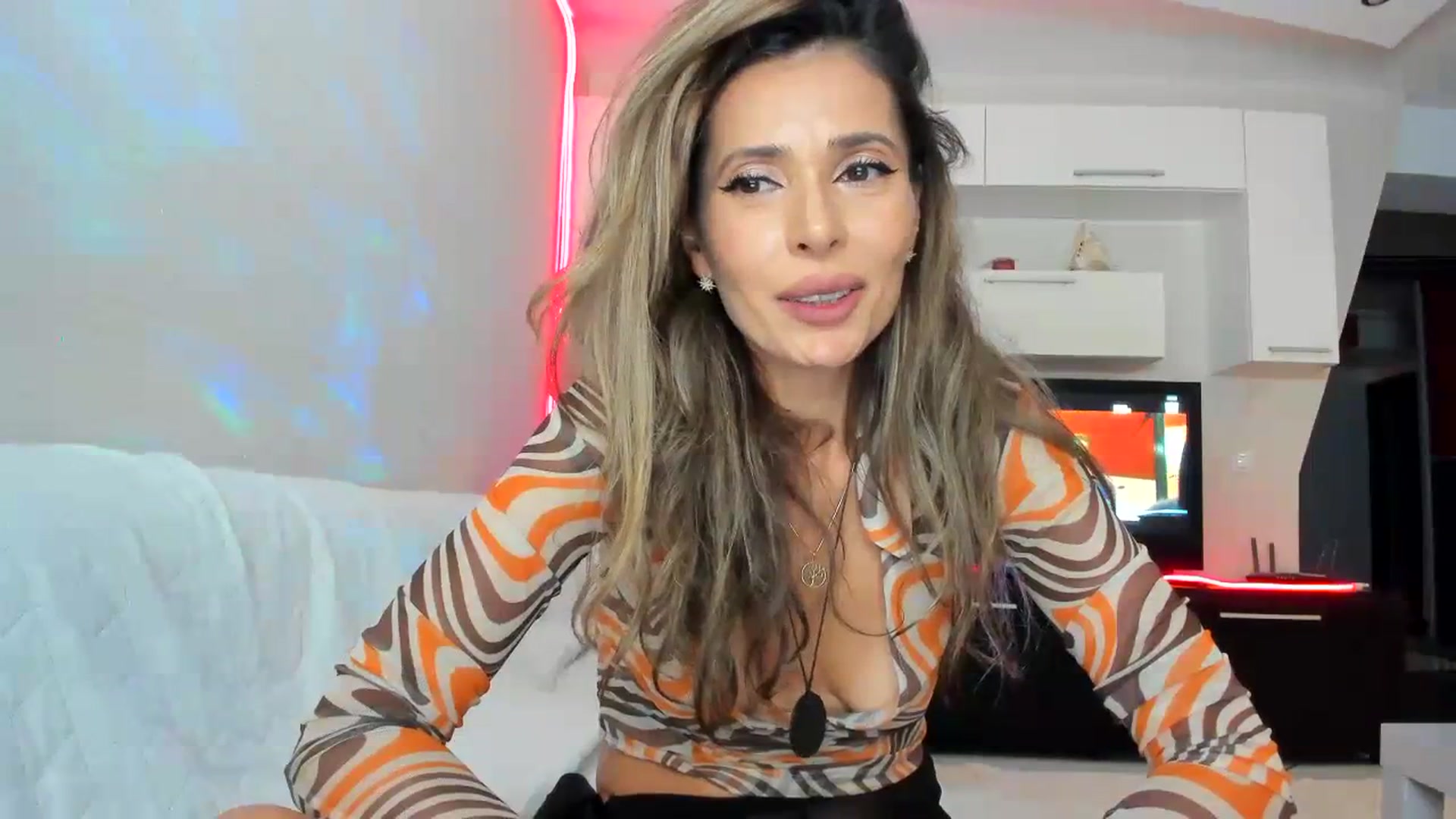 Gallery image thumbnail from SmileyTinaa's myfreecams stream on, 09/18/2023, 23:20 image 20 of 20