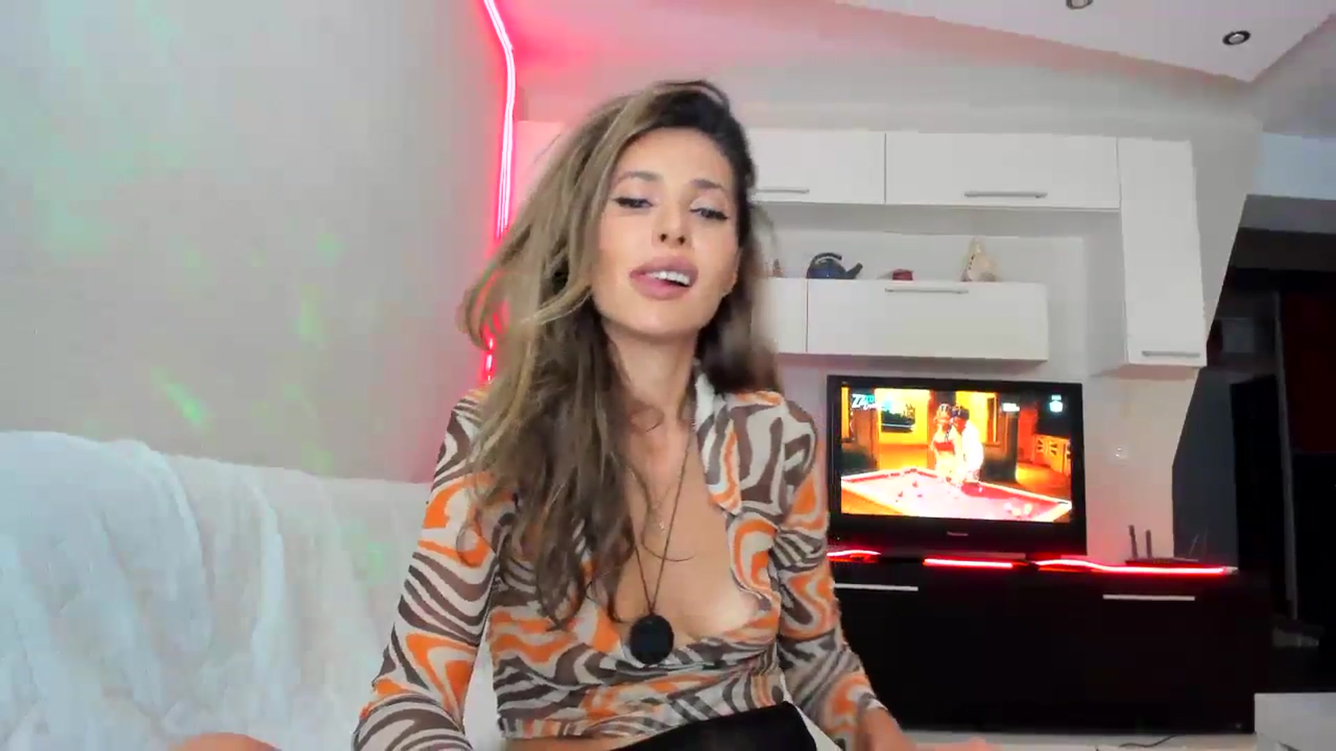 Gallery image thumbnail from SmileyTinaa's myfreecams stream on, 09/18/2023, 23:45 image 2 of 20