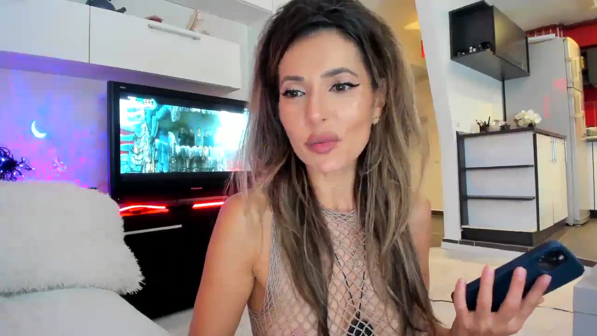Gallery image thumbnail from SmileyTinaa's myfreecams stream on, 09/20/2023, 22:57 image 20 of 20