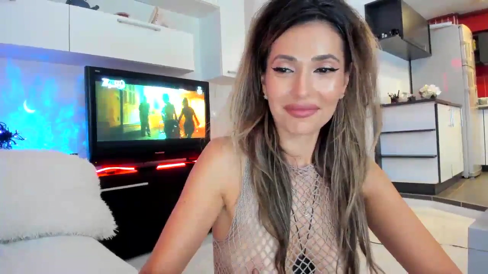 Gallery image thumbnail from SmileyTinaa's myfreecams stream on, 09/20/2023, 22:57 image 17 of 20
