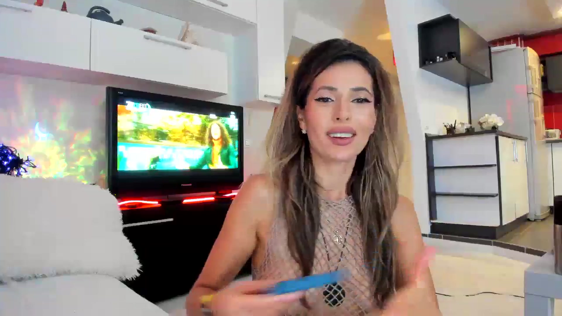 Gallery image thumbnail from SmileyTinaa's myfreecams stream on, 09/20/2023, 22:57 image 11 of 20