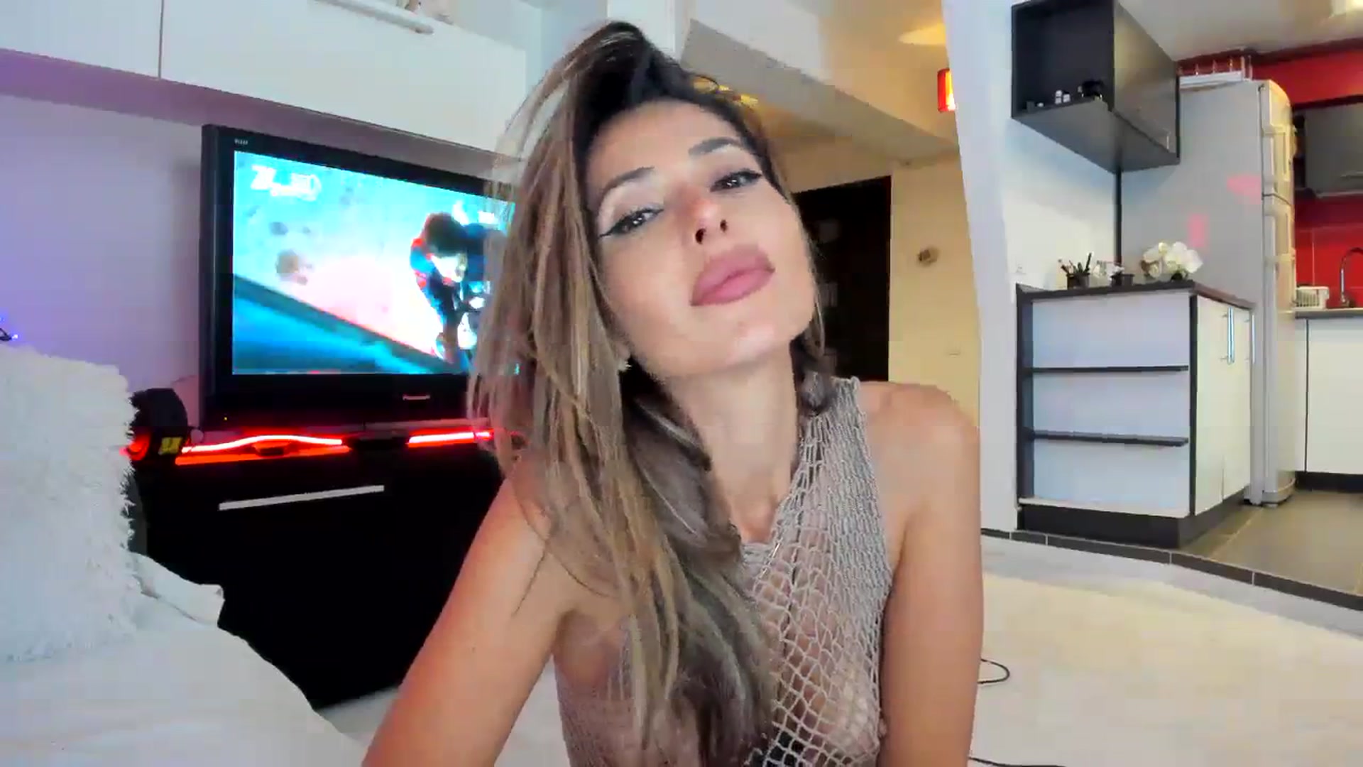 Gallery image thumbnail from SmileyTinaa's myfreecams stream on, 09/21/2023, 02:36 image 10 of 20