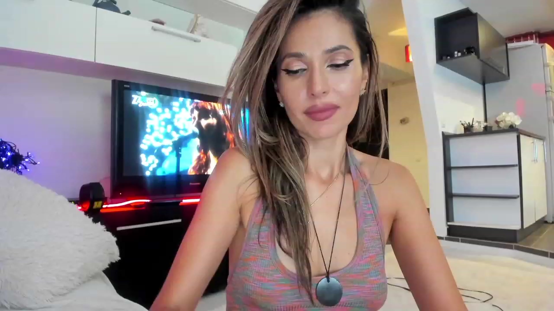 Gallery image thumbnail from SmileyTinaa's myfreecams stream on, 09/23/2023, 03:22 image 1 of 20