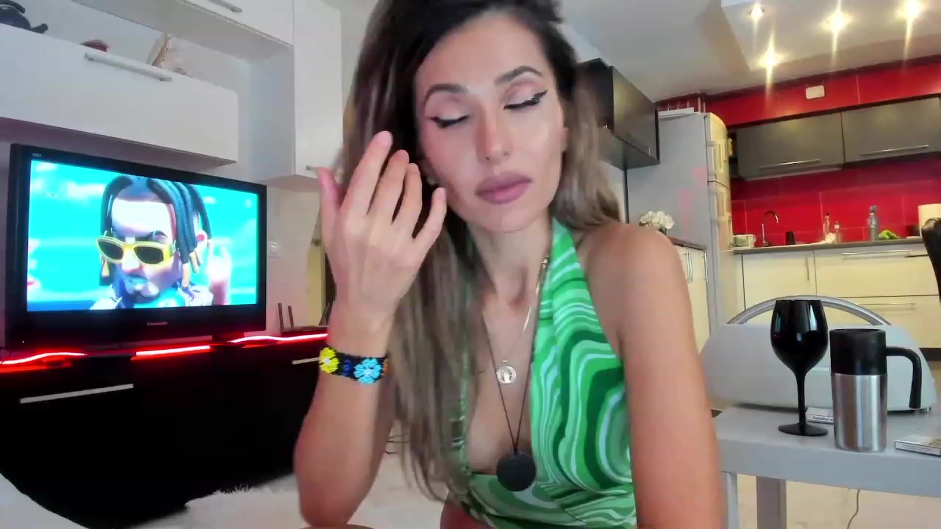 Gallery image thumbnail from SmileyTinaa's myfreecams stream on, 09/27/2023, 04:16 image 8 of 20