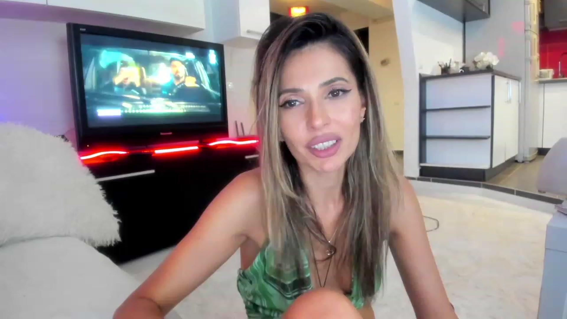 Gallery image thumbnail from SmileyTinaa's myfreecams stream on, 09/27/2023, 05:38 image 18 of 20
