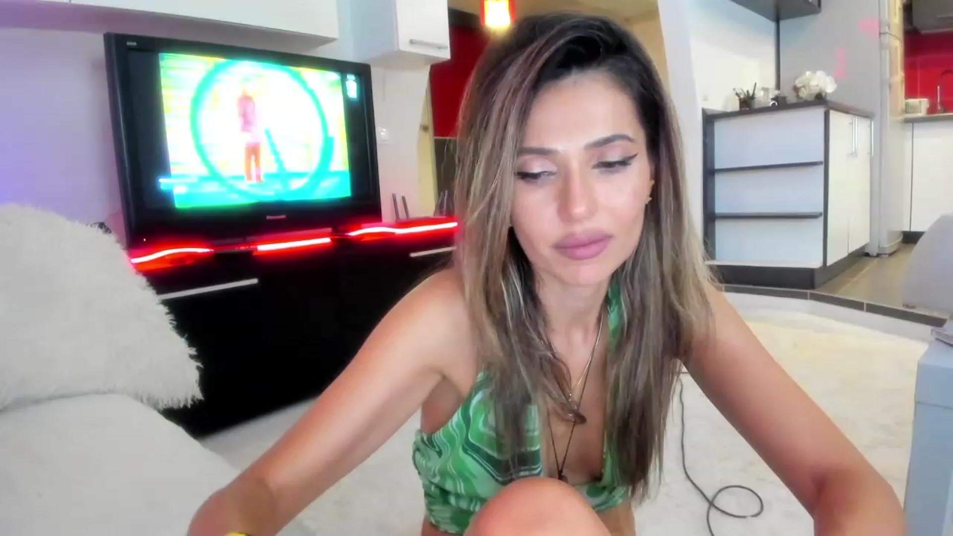 Gallery image thumbnail from SmileyTinaa's myfreecams stream on, 09/27/2023, 05:38 image 19 of 20