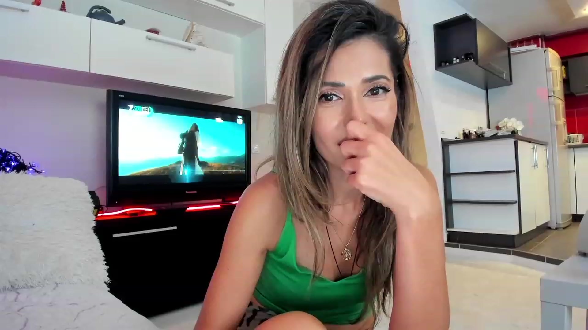 Gallery image thumbnail from SmileyTinaa's myfreecams stream on, 10/10/2023, 03:44 image 14 of 20