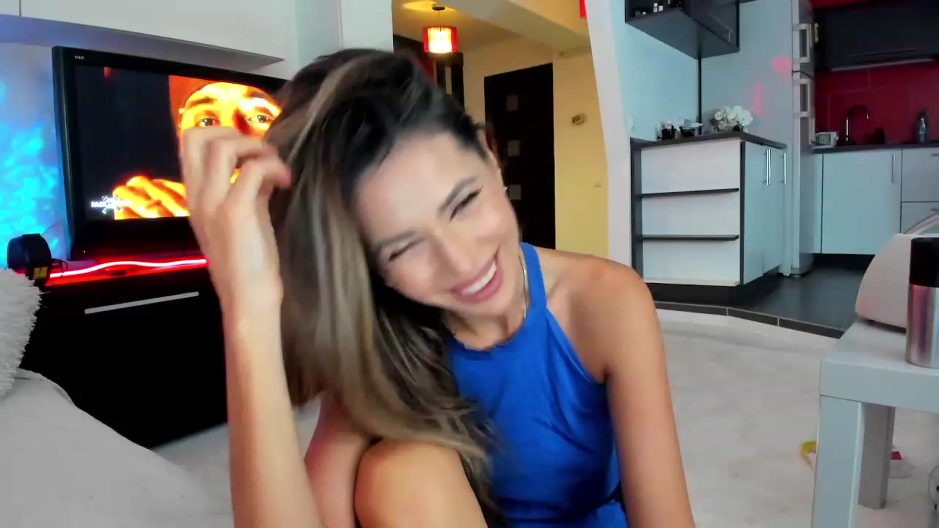 Gallery image thumbnail from SmileyTinaa's myfreecams stream on, 10/23/2023, 21:11 image 16 of 20